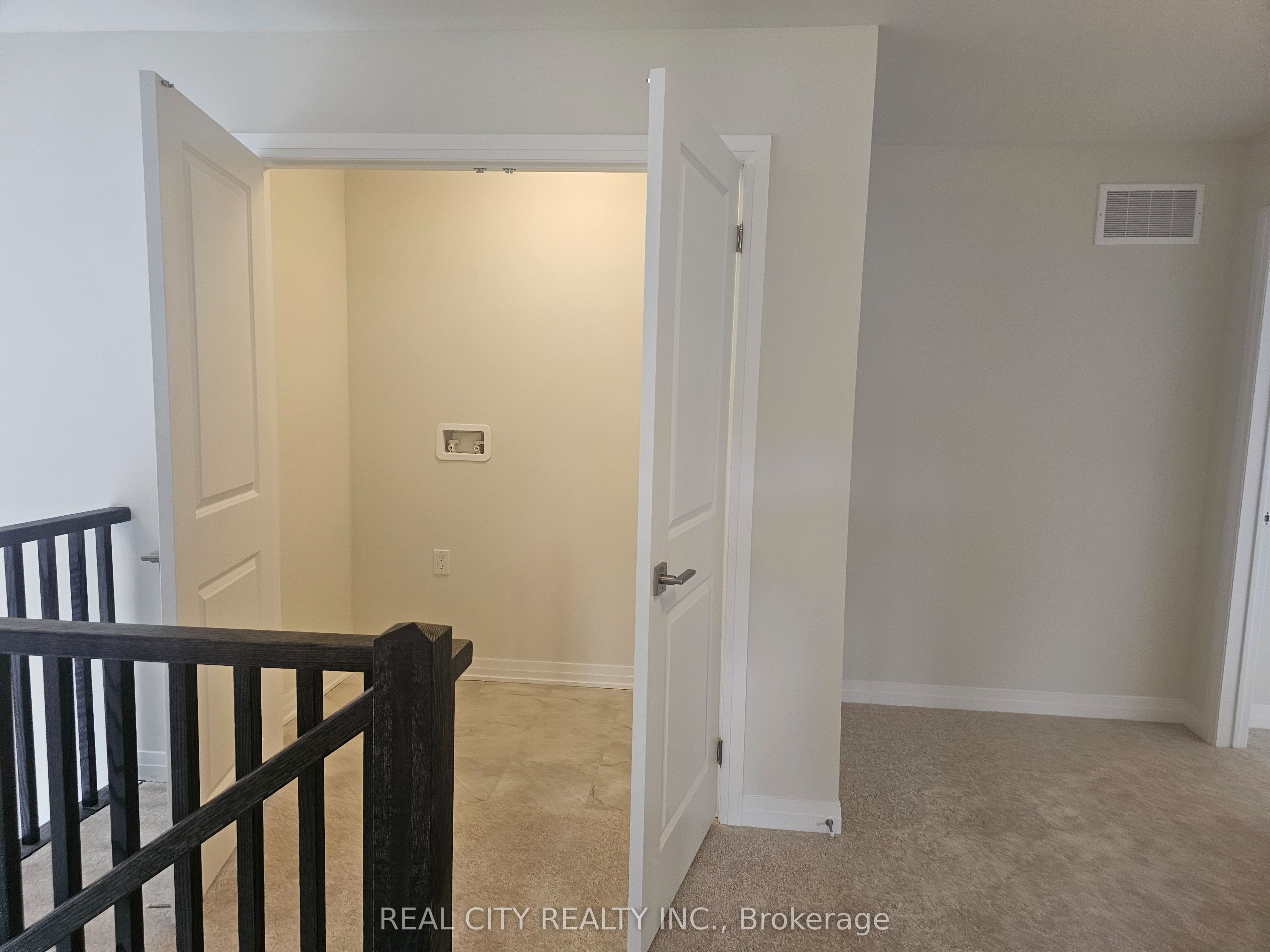 3063 Sandy Acres Avenue Property Photo 28