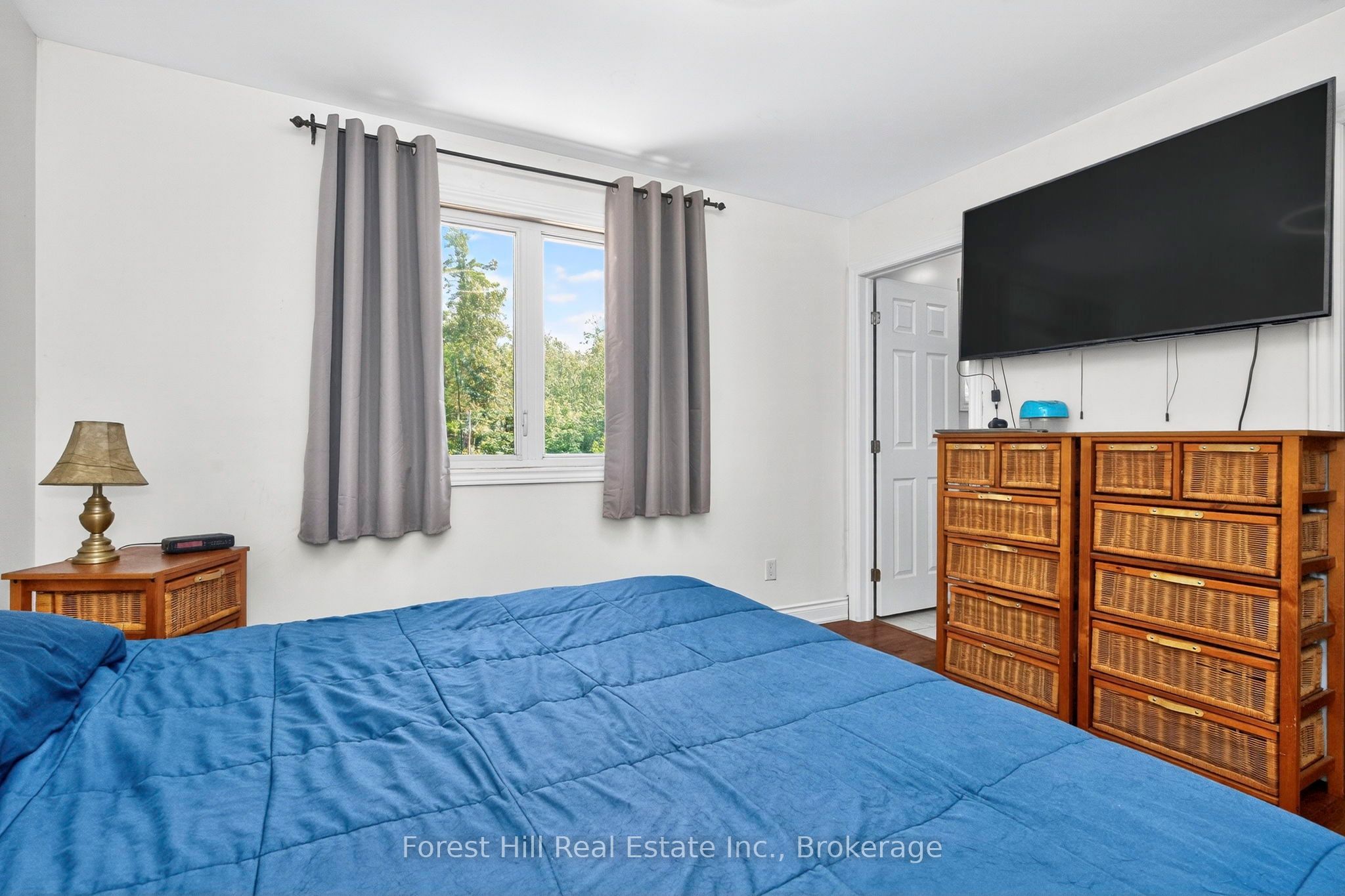 161 Forest Harbour Parkway Property Photo 13