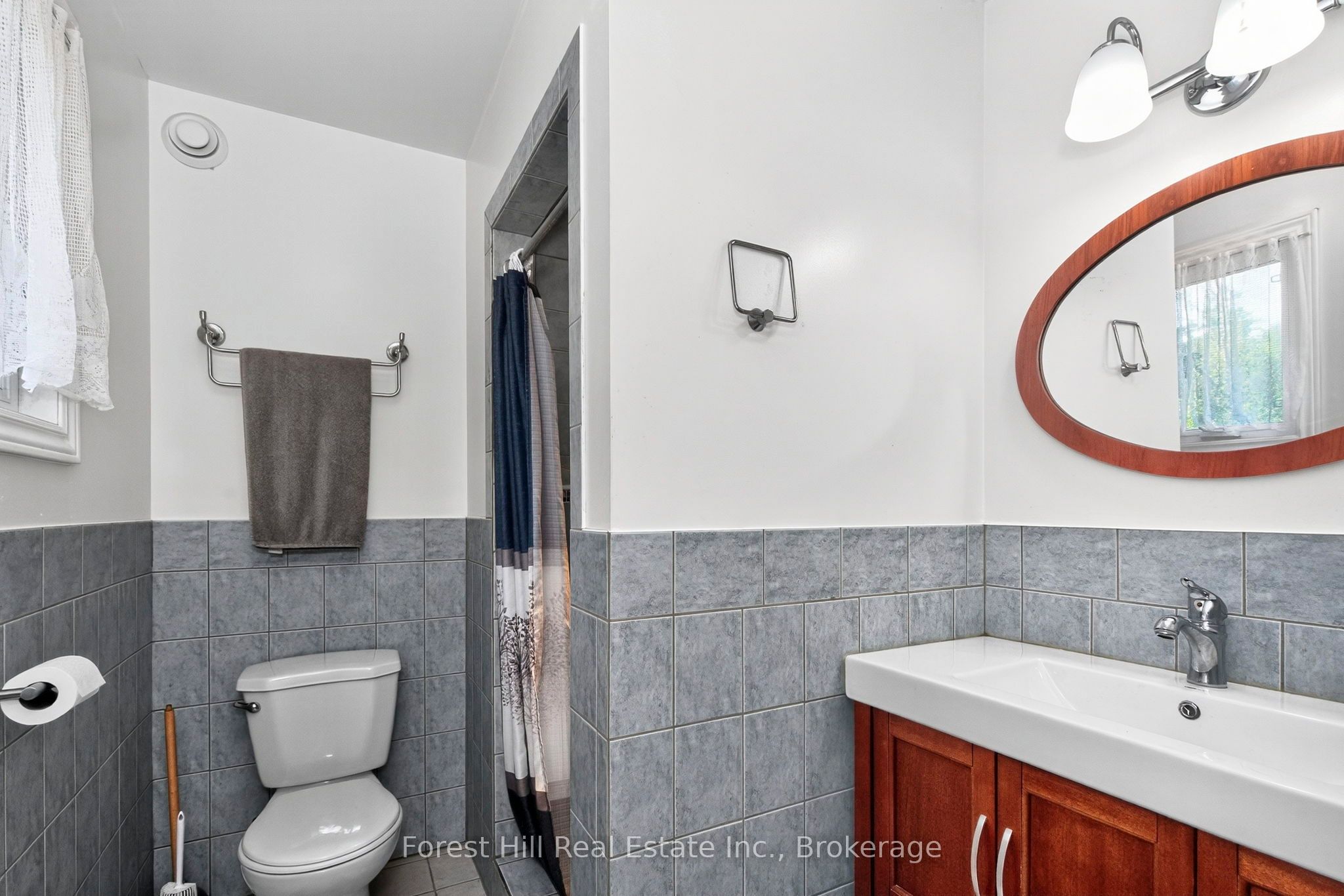 161 Forest Harbour Parkway Property Photo 15