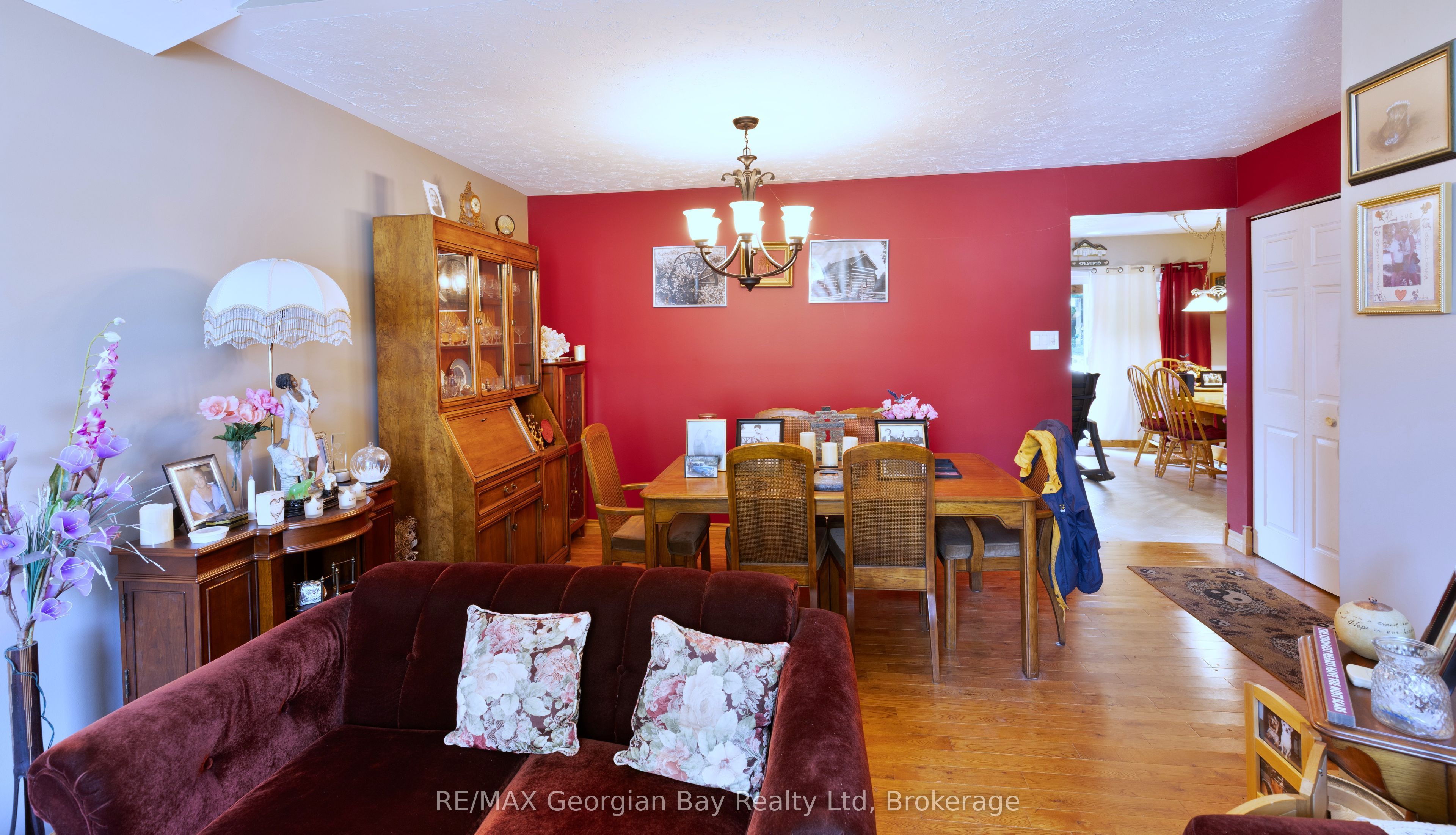 33 Anderson Crescent Property Photo 7