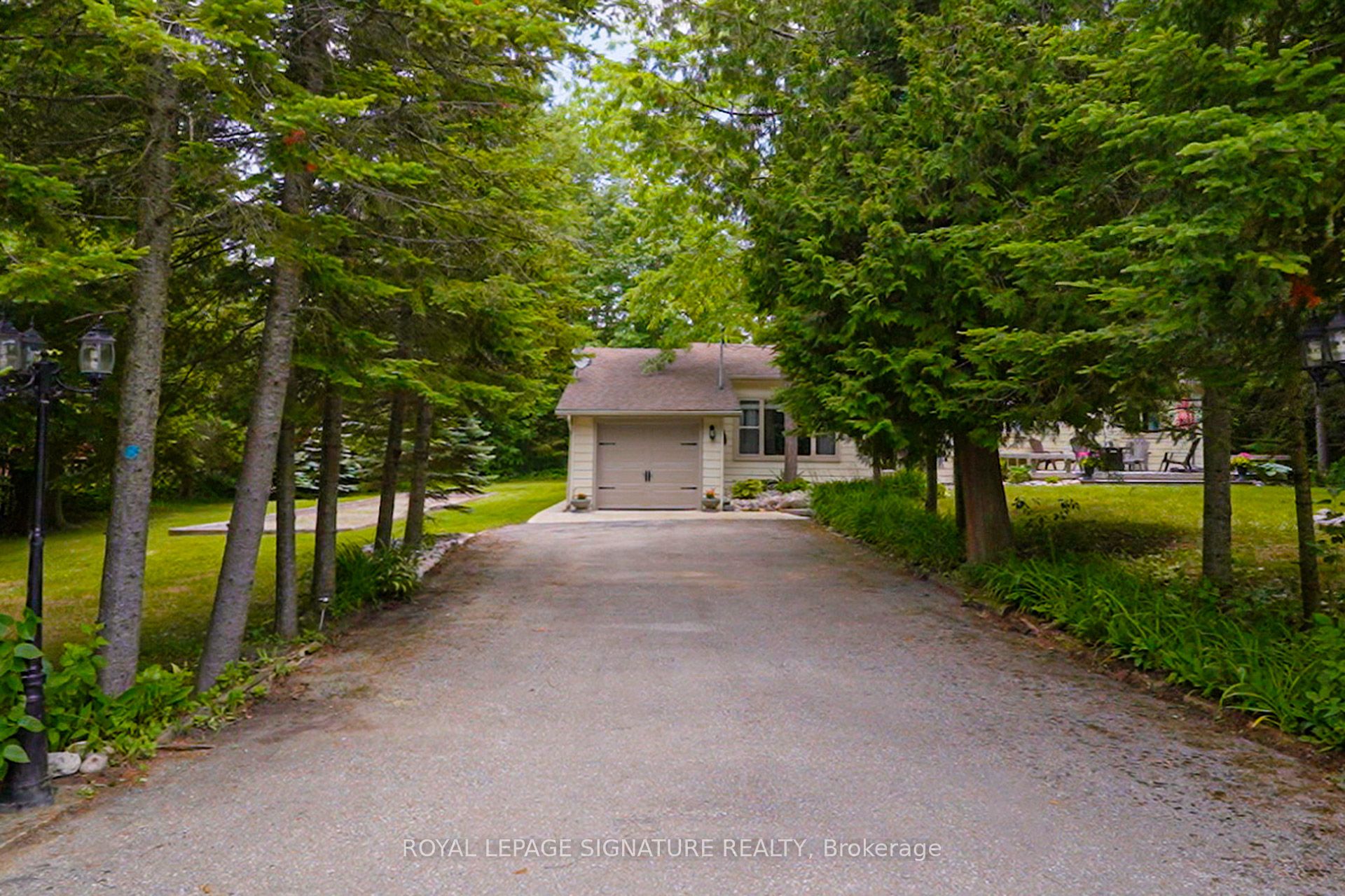 107 Nicole Boulevard Property Photo 1
