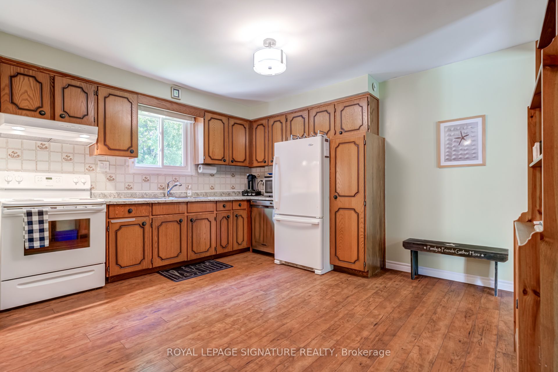 107 Nicole Boulevard Property Photo 14