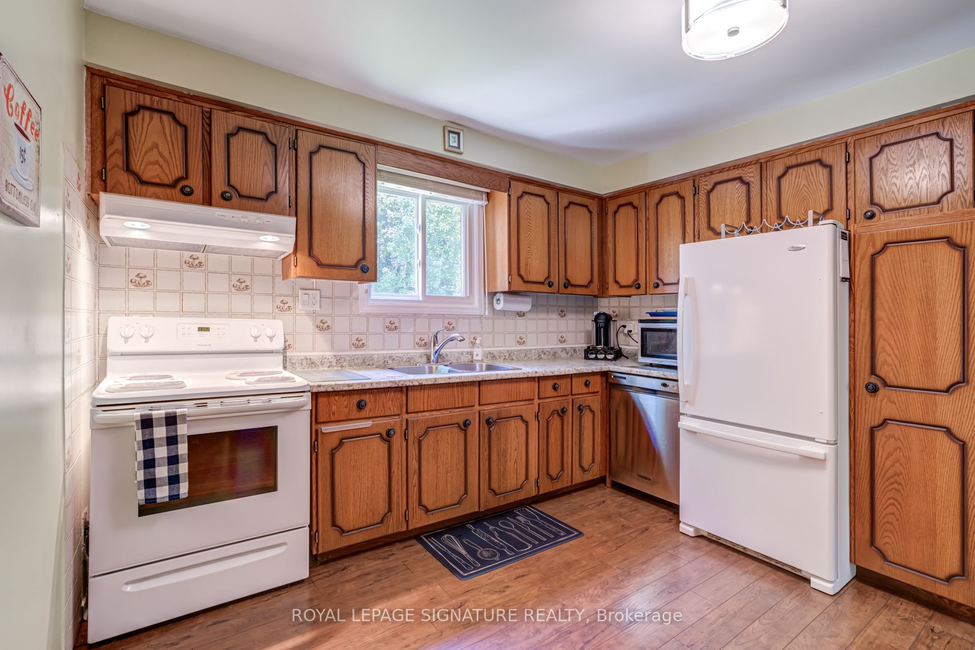 107 Nicole Boulevard Property Photo 15
