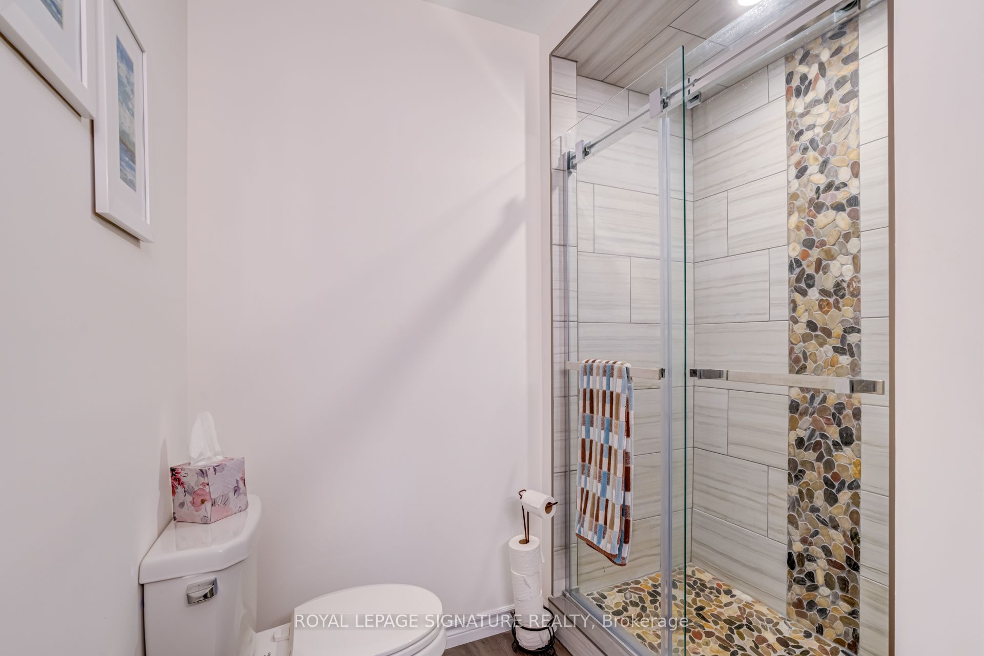 107 Nicole Boulevard Property Photo 20