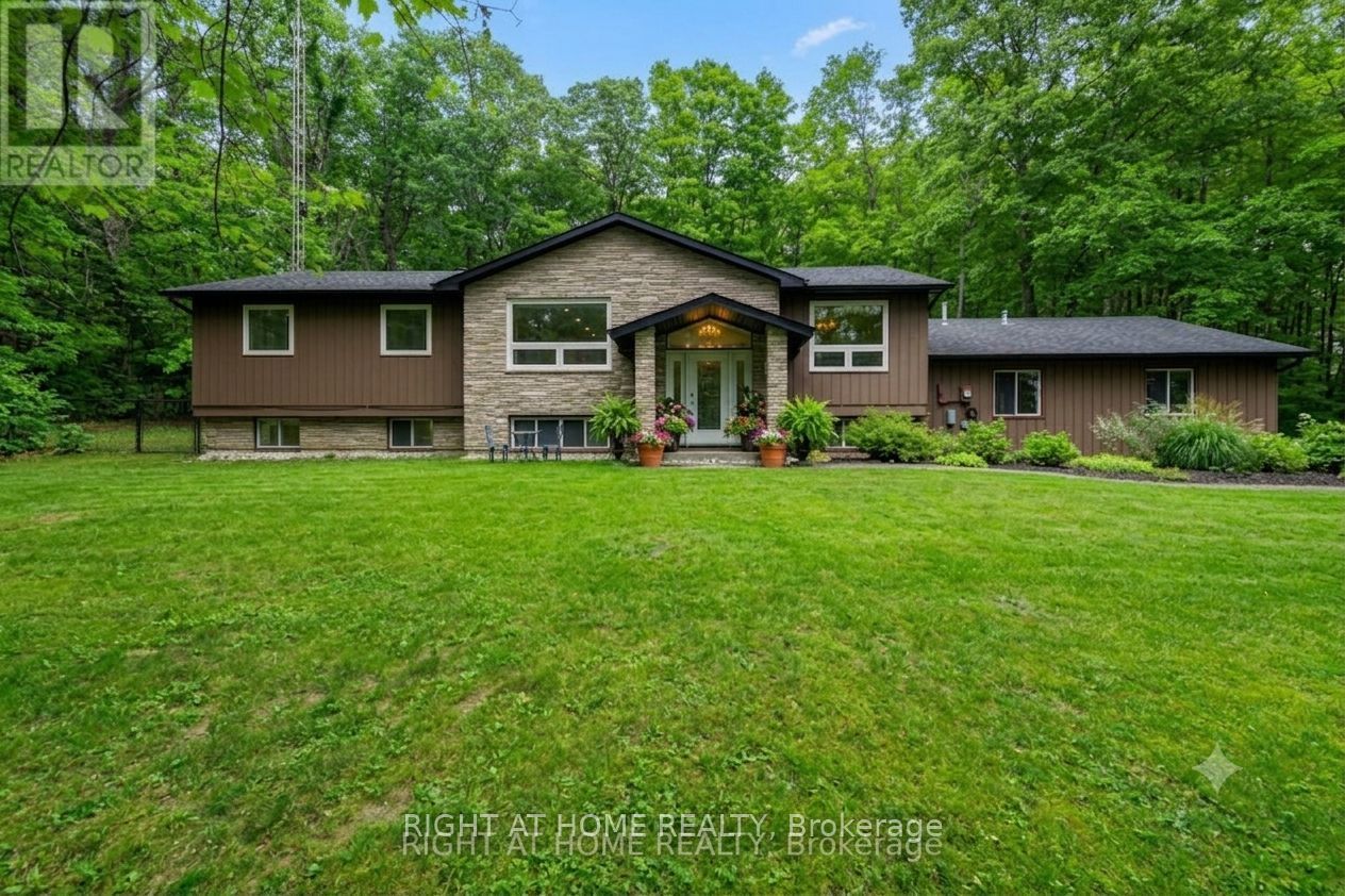 11 Woodland Crescent Property Photo 6