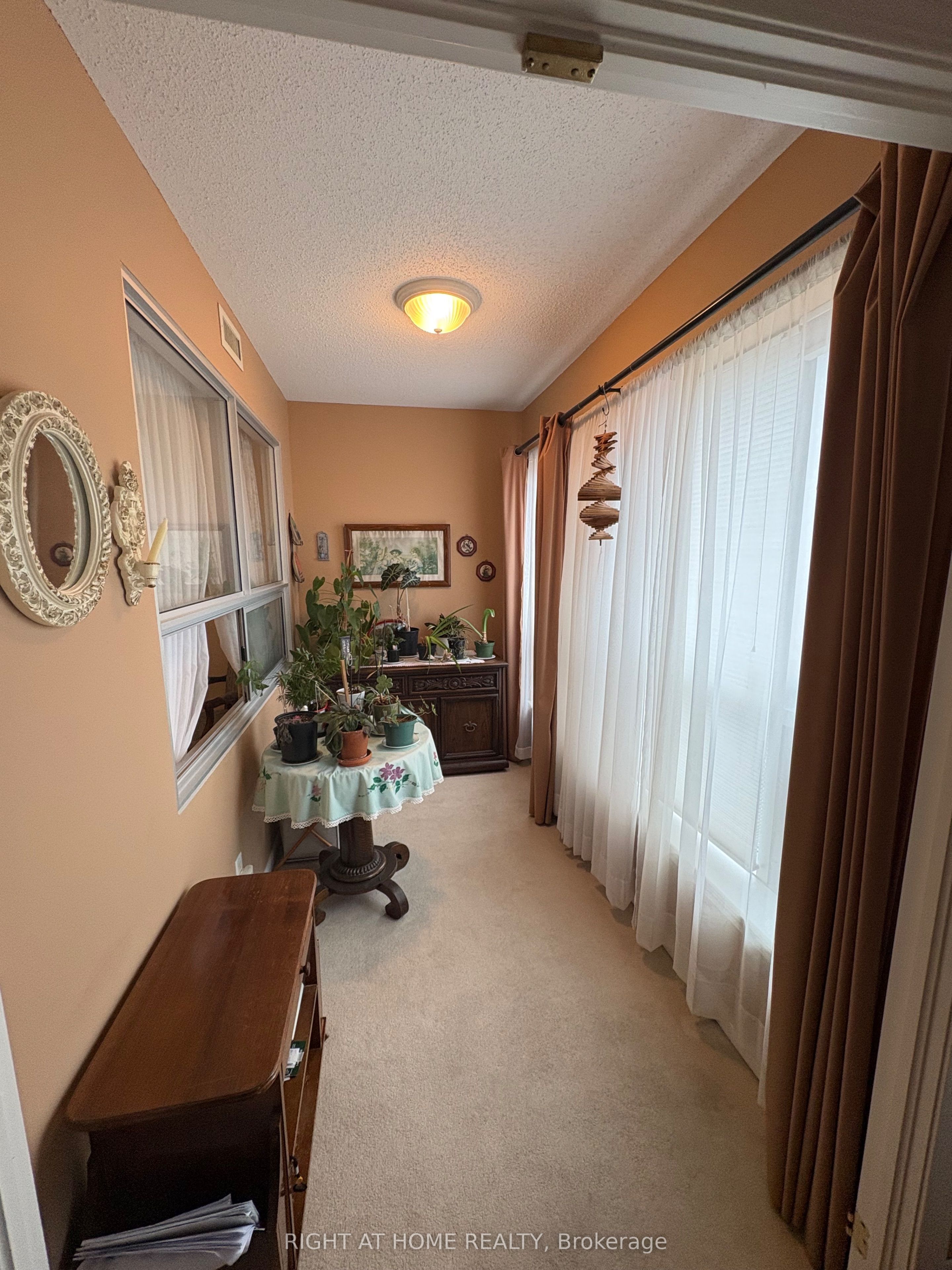 90 Dean Avenue 312 Property Photo 27