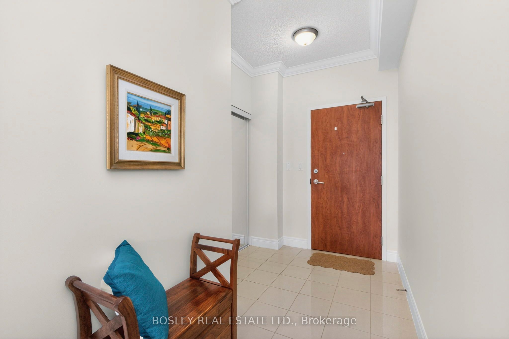 699 Aberdeen Boulevard 307 Property Photo 3