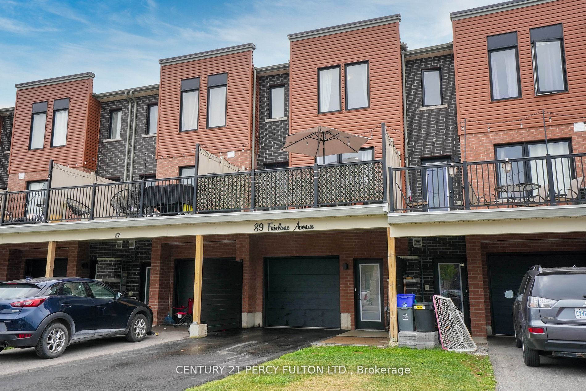 89 Fairlane Avenue Property Photo 2