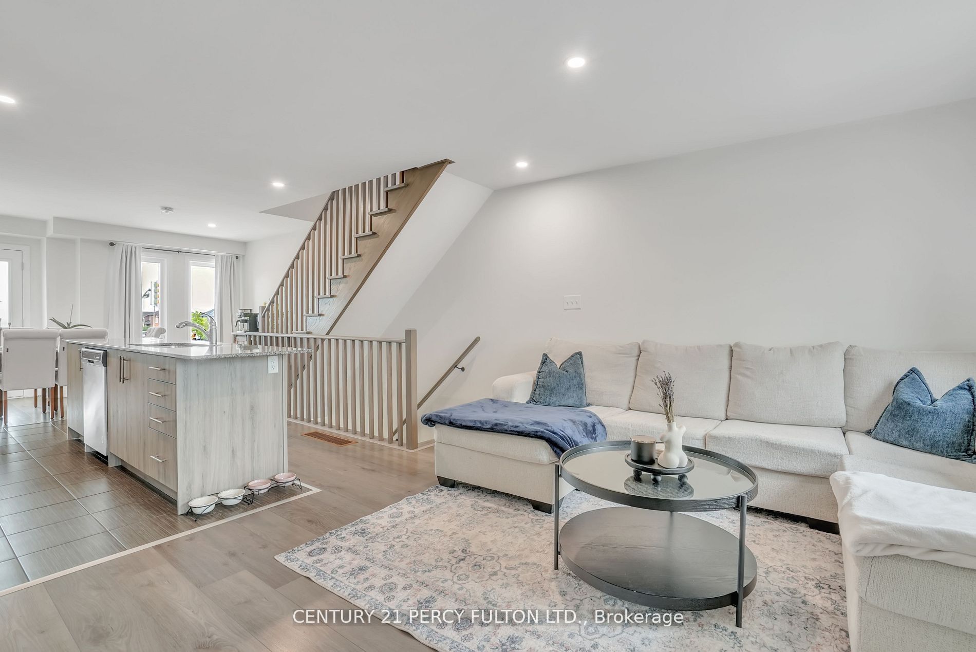 89 Fairlane Avenue Property Photo 19