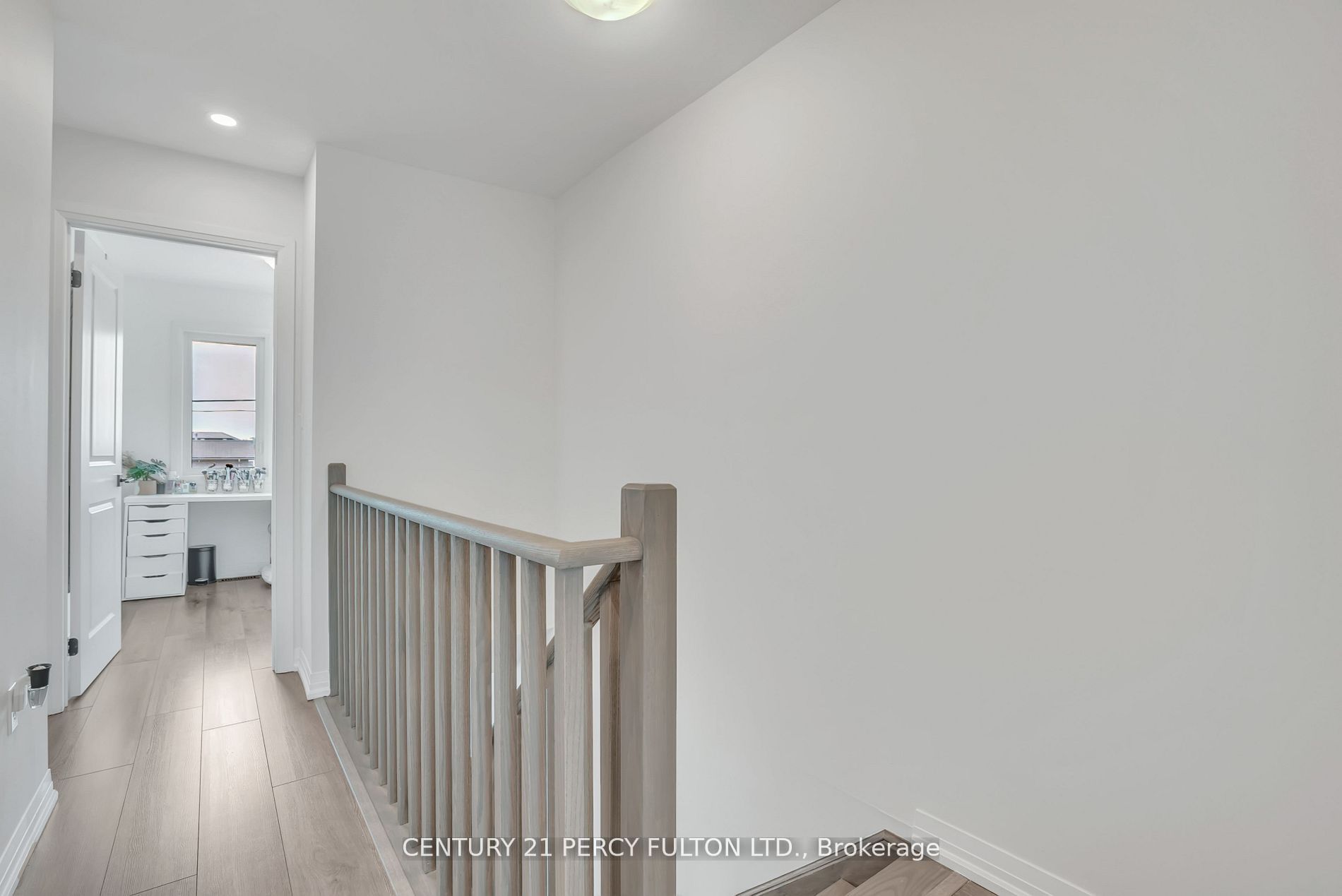 89 Fairlane Avenue Property Photo 26