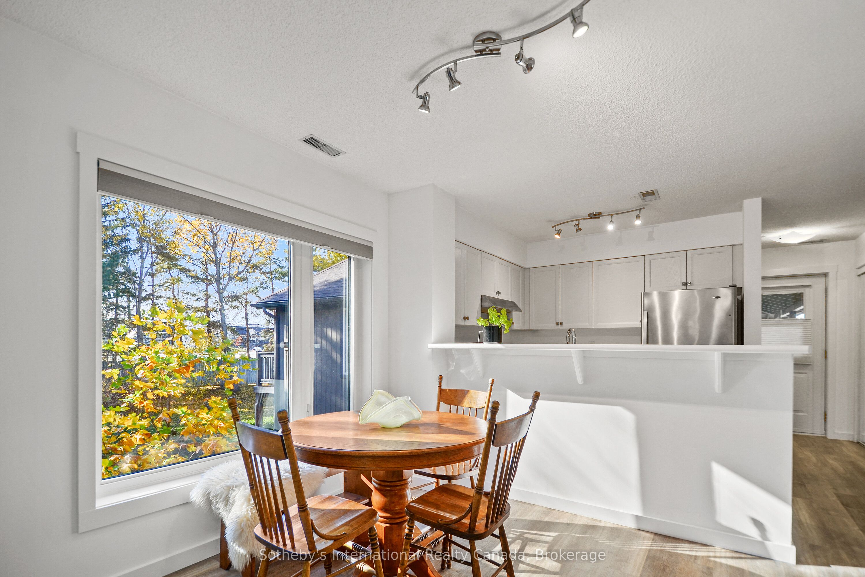 331 Mariners Way Property Photo 11
