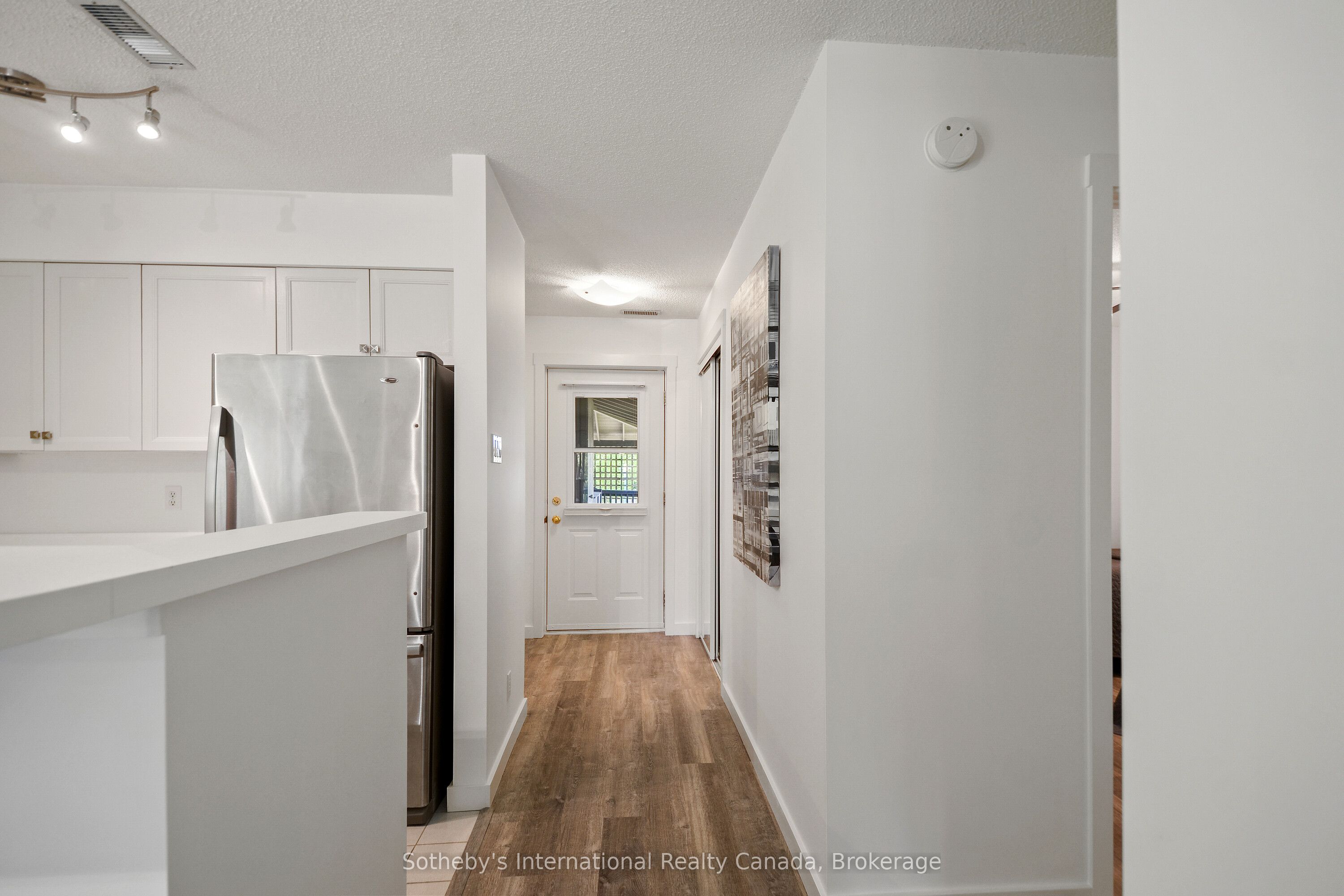 331 Mariners Way Property Photo 17