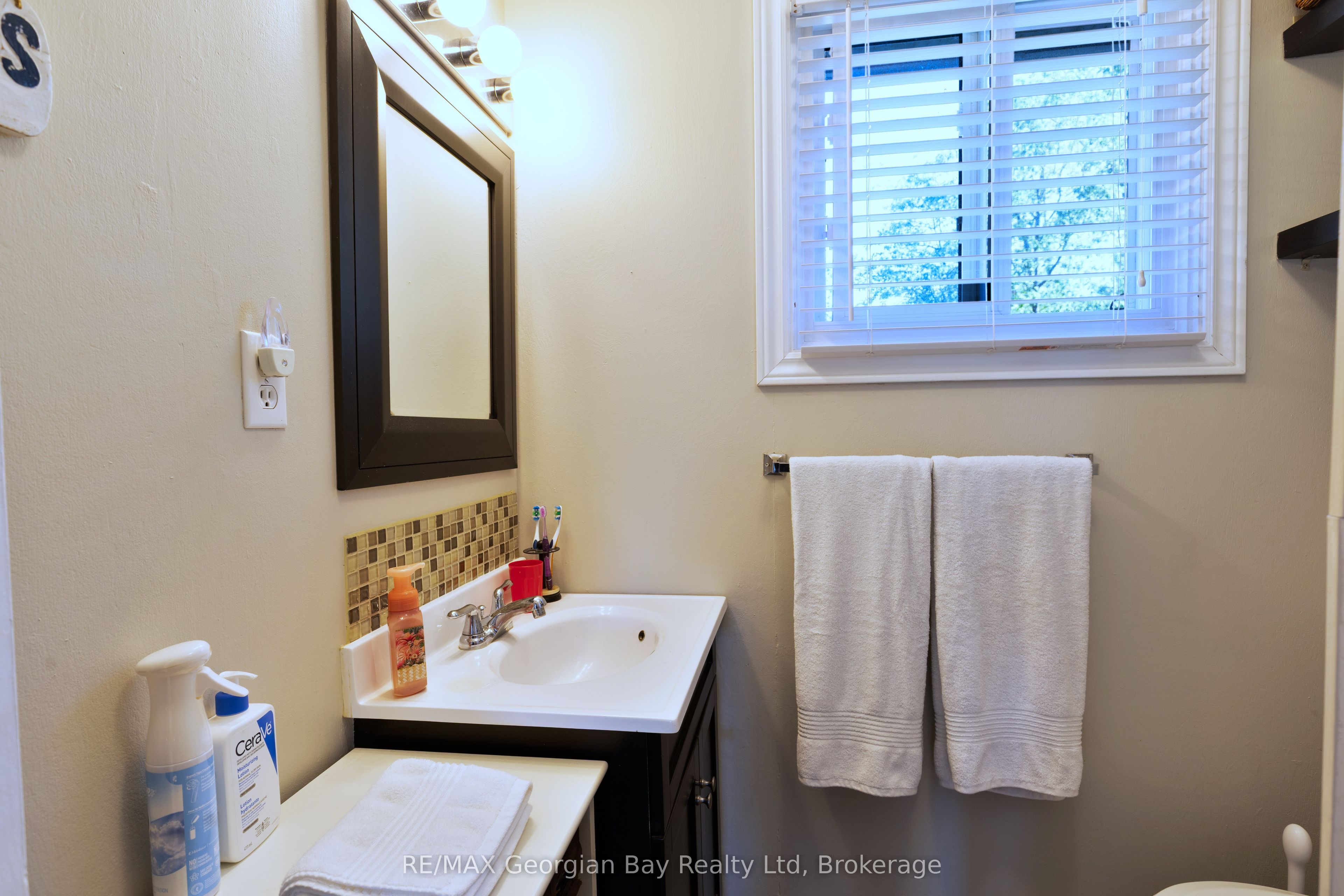 46 Forest Harbour Parkway Property Photo 14