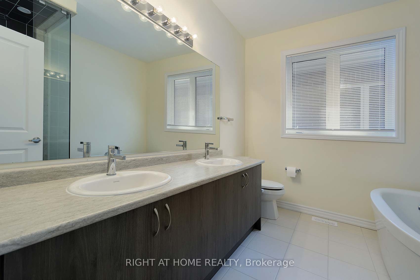 49 Simona Avenue Property Photo 20
