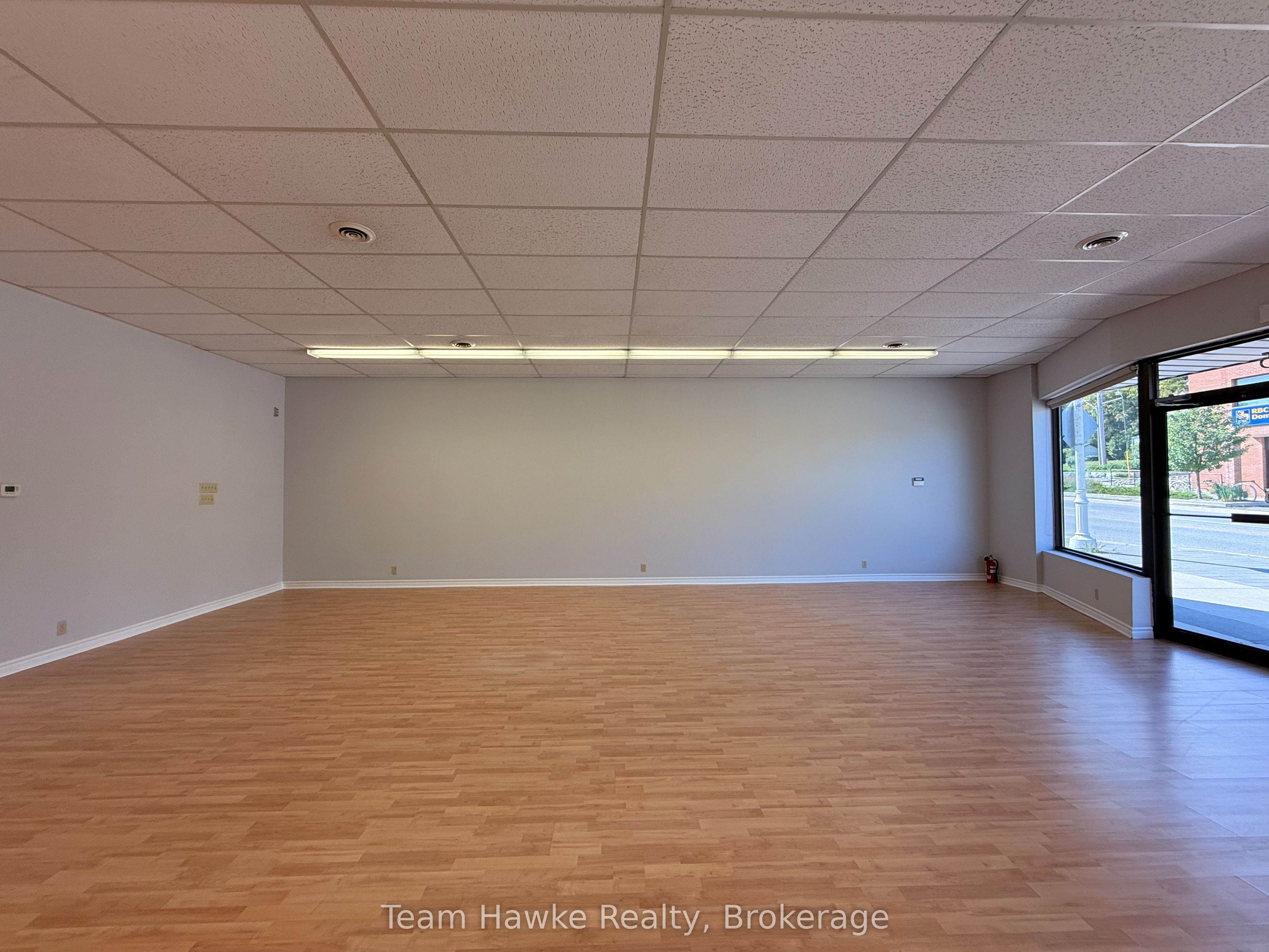 365 King Street Property Photo 7