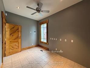 361 King Street Property Photo 15