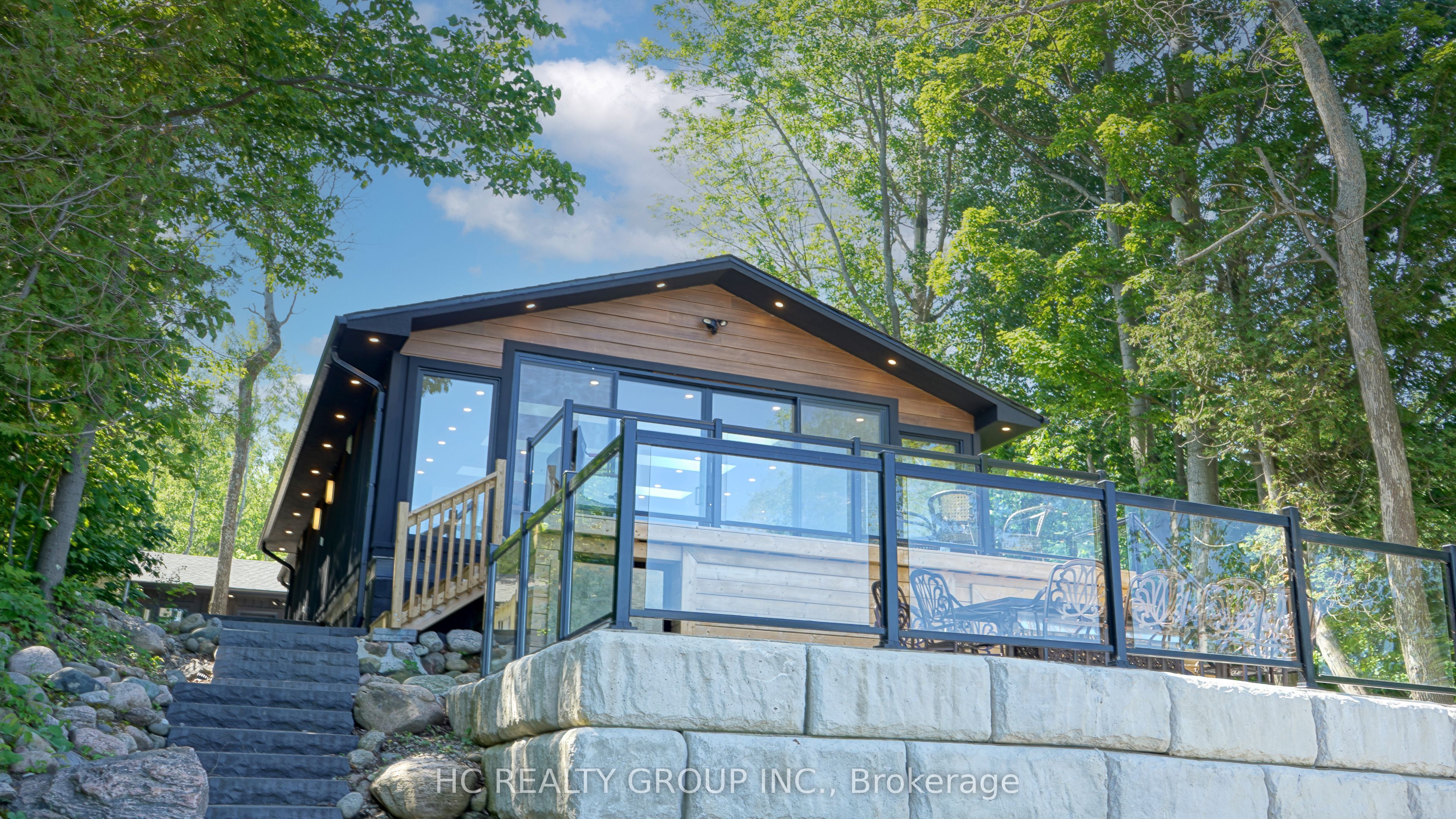 456 Silver Birch Drive Property Photo 3