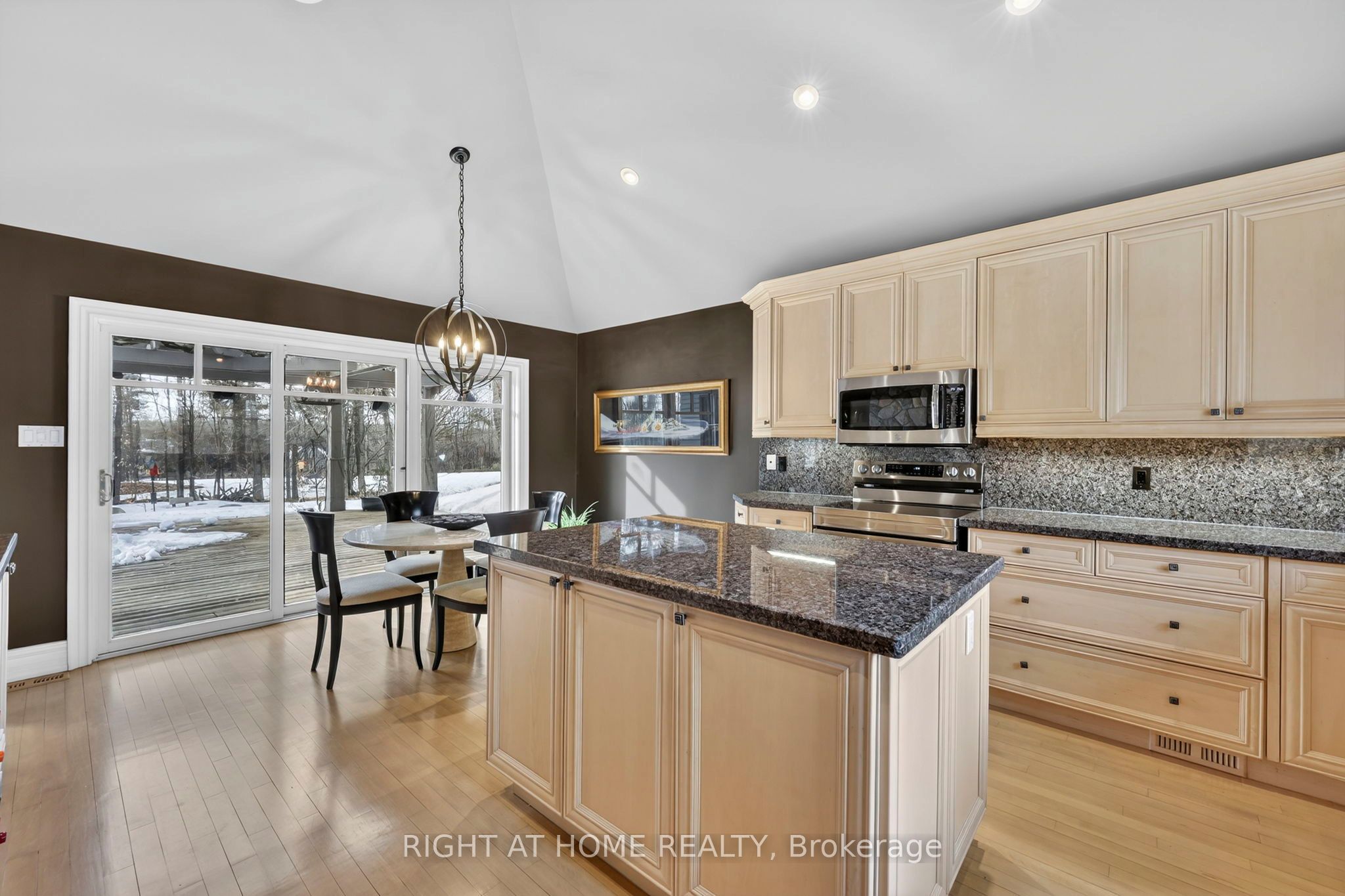 13 Alpine Way Property Photo 12