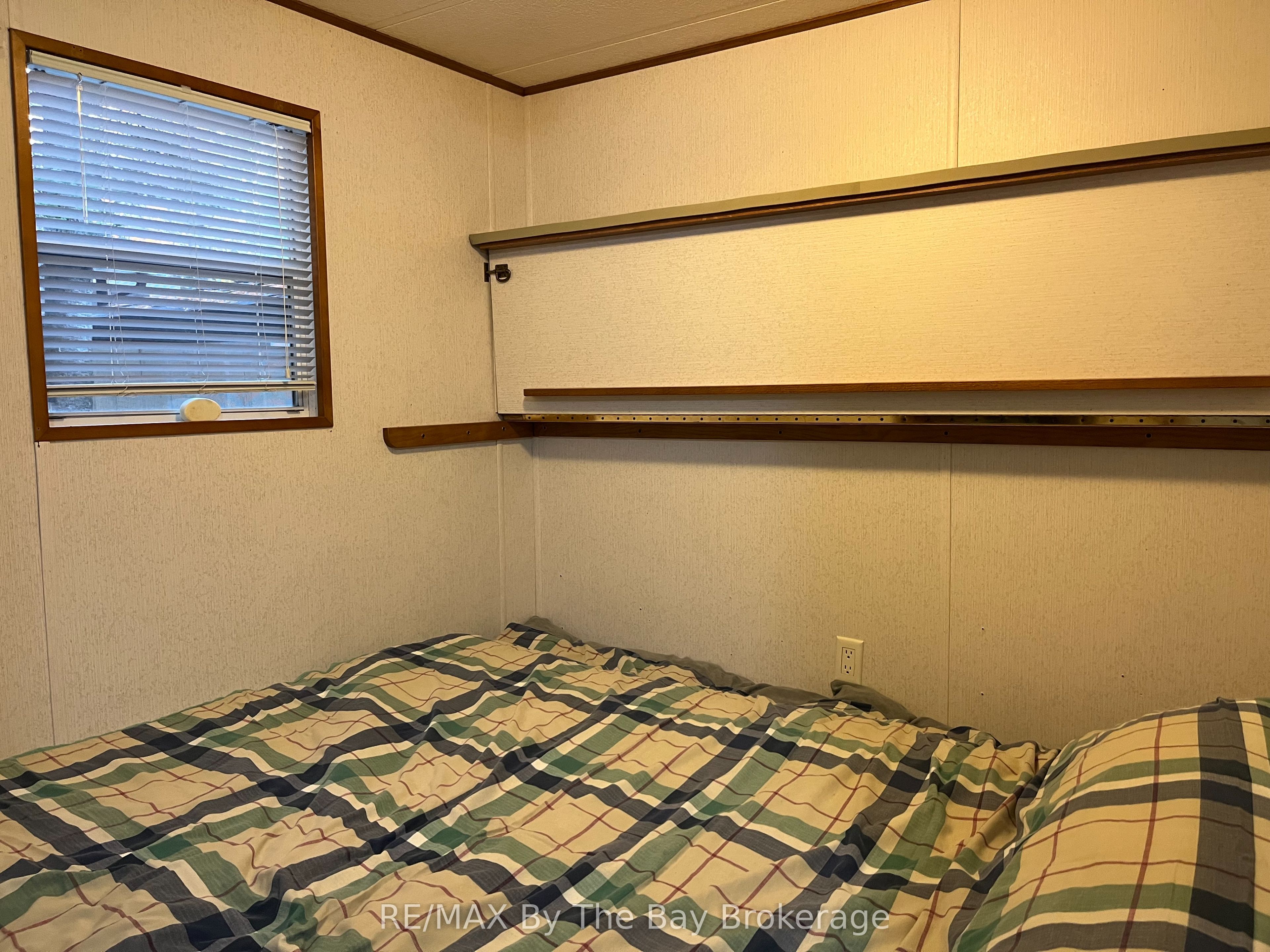 85 Theme Park Drive 68 Property Photo 6