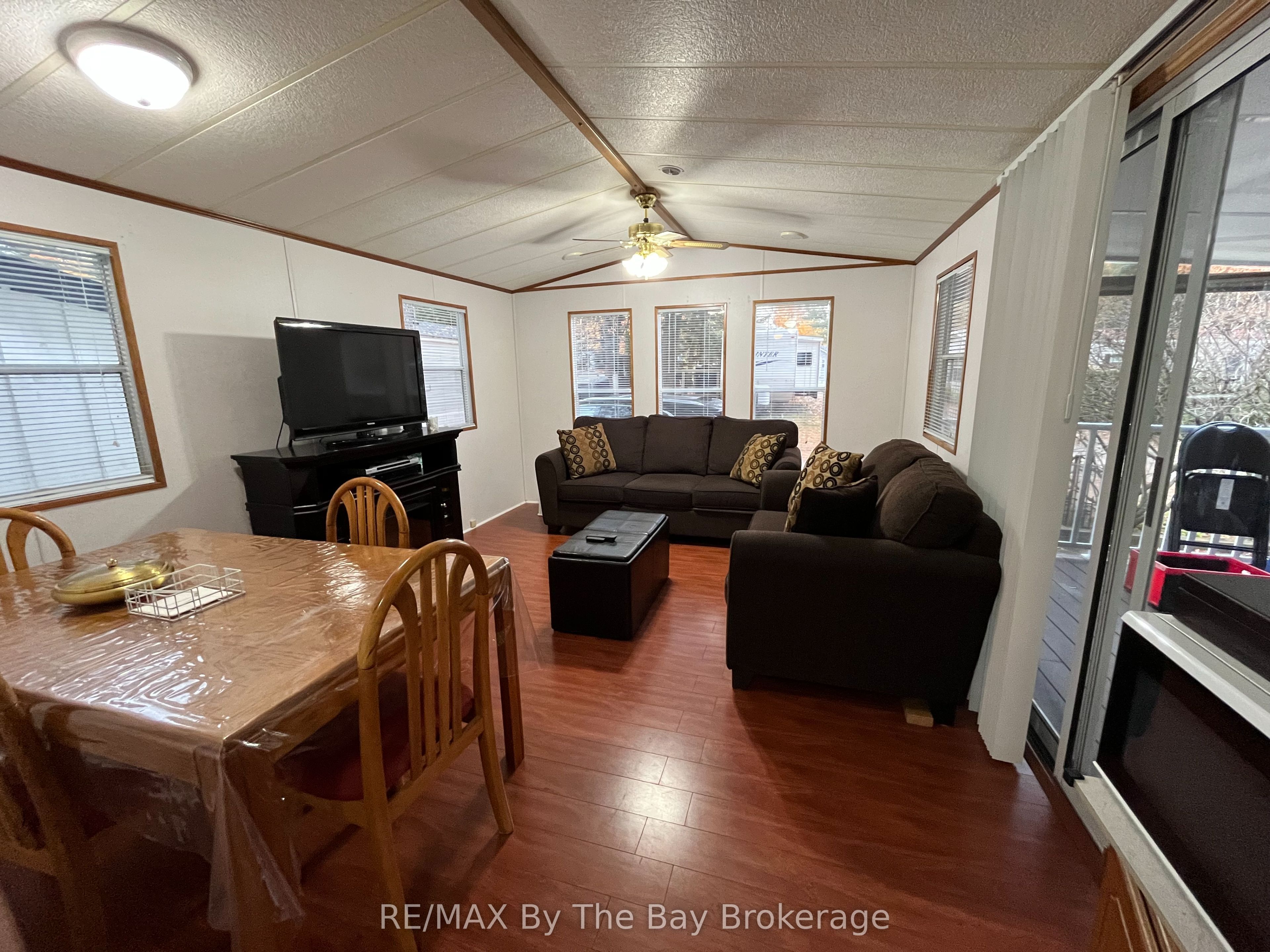 85 Theme Park Drive 68 Property Photo 21