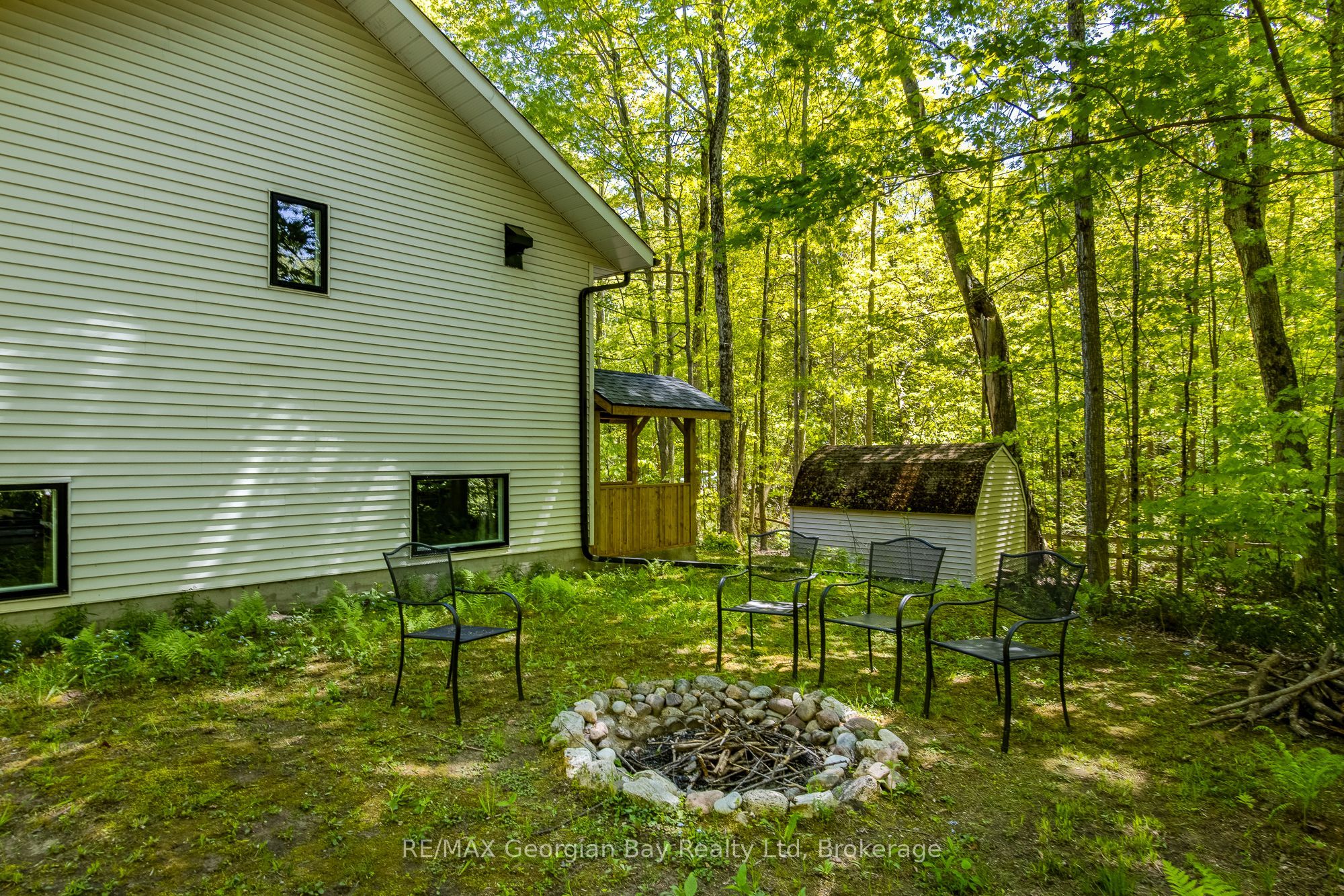 2 Belle Vue Avenue Property Photo 34