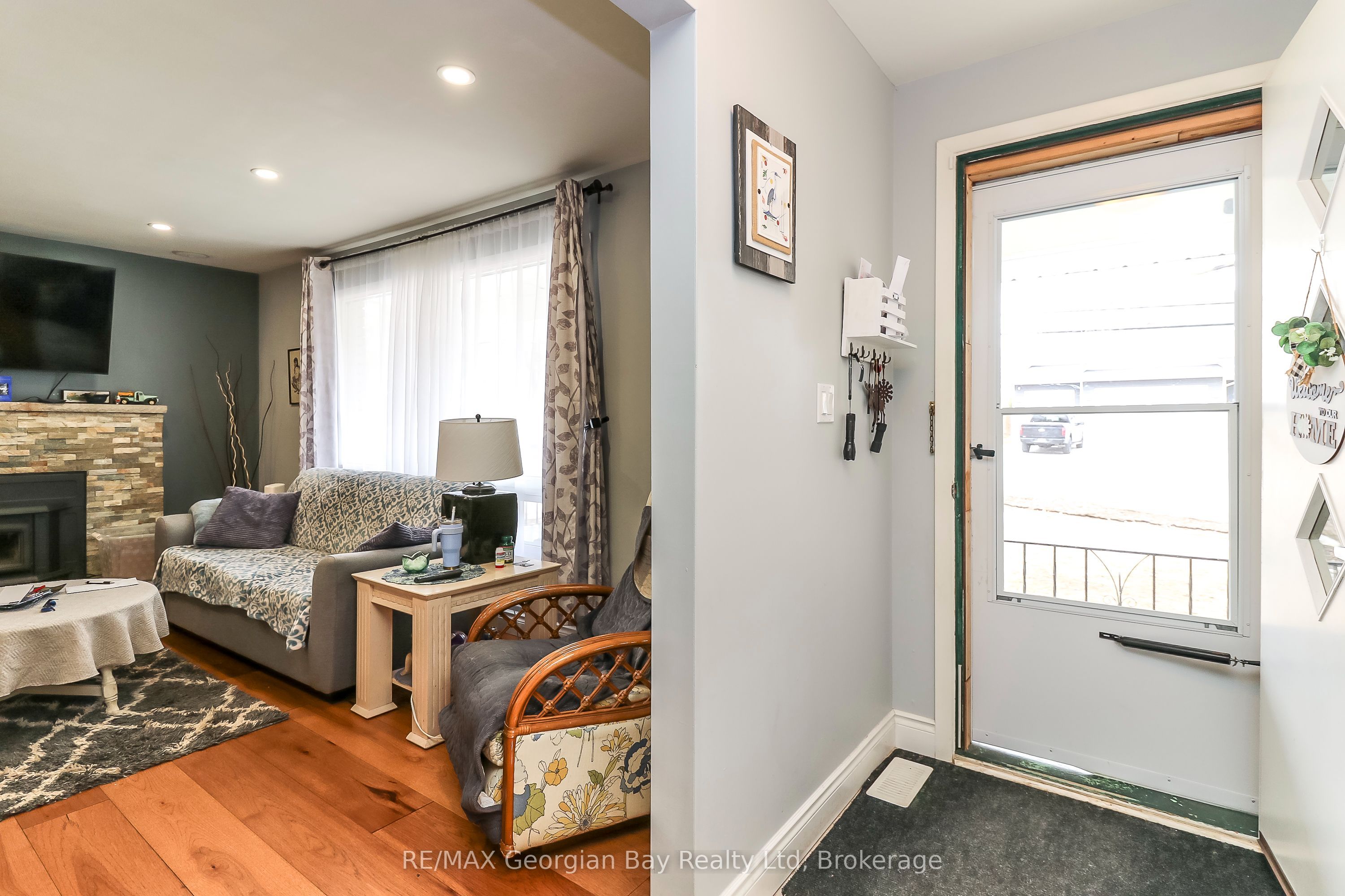 57 Maple Street Property Photo 5