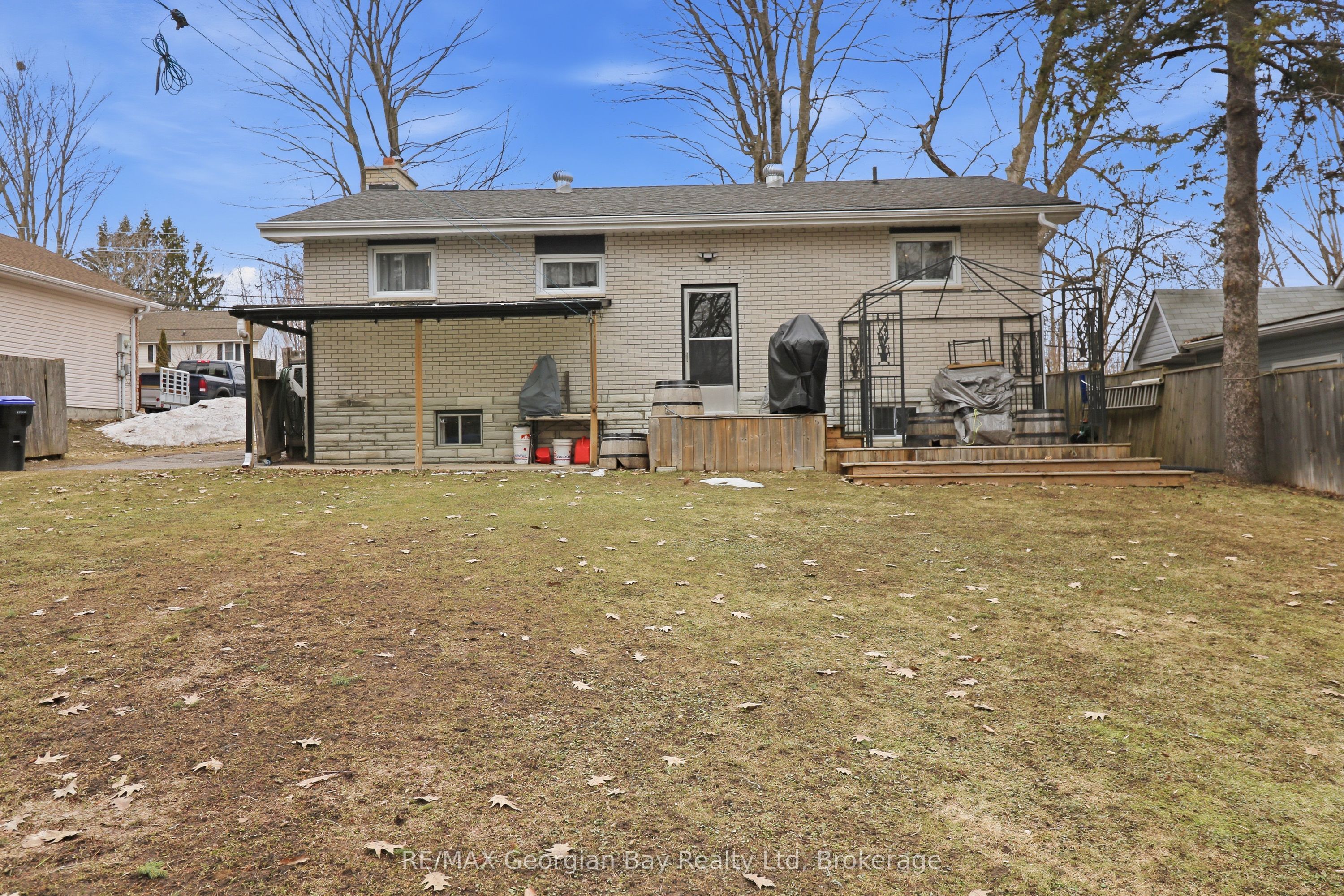 57 Maple Street Property Photo 31