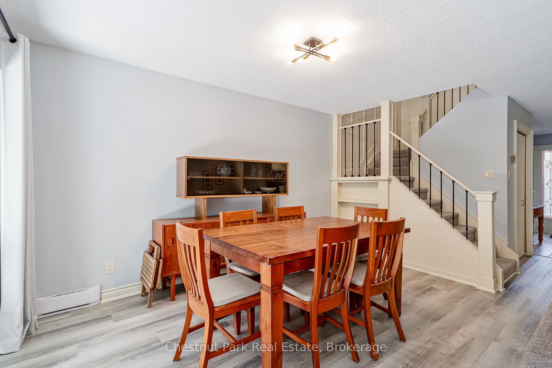 522 Oxbow Crescent Property Photo 14