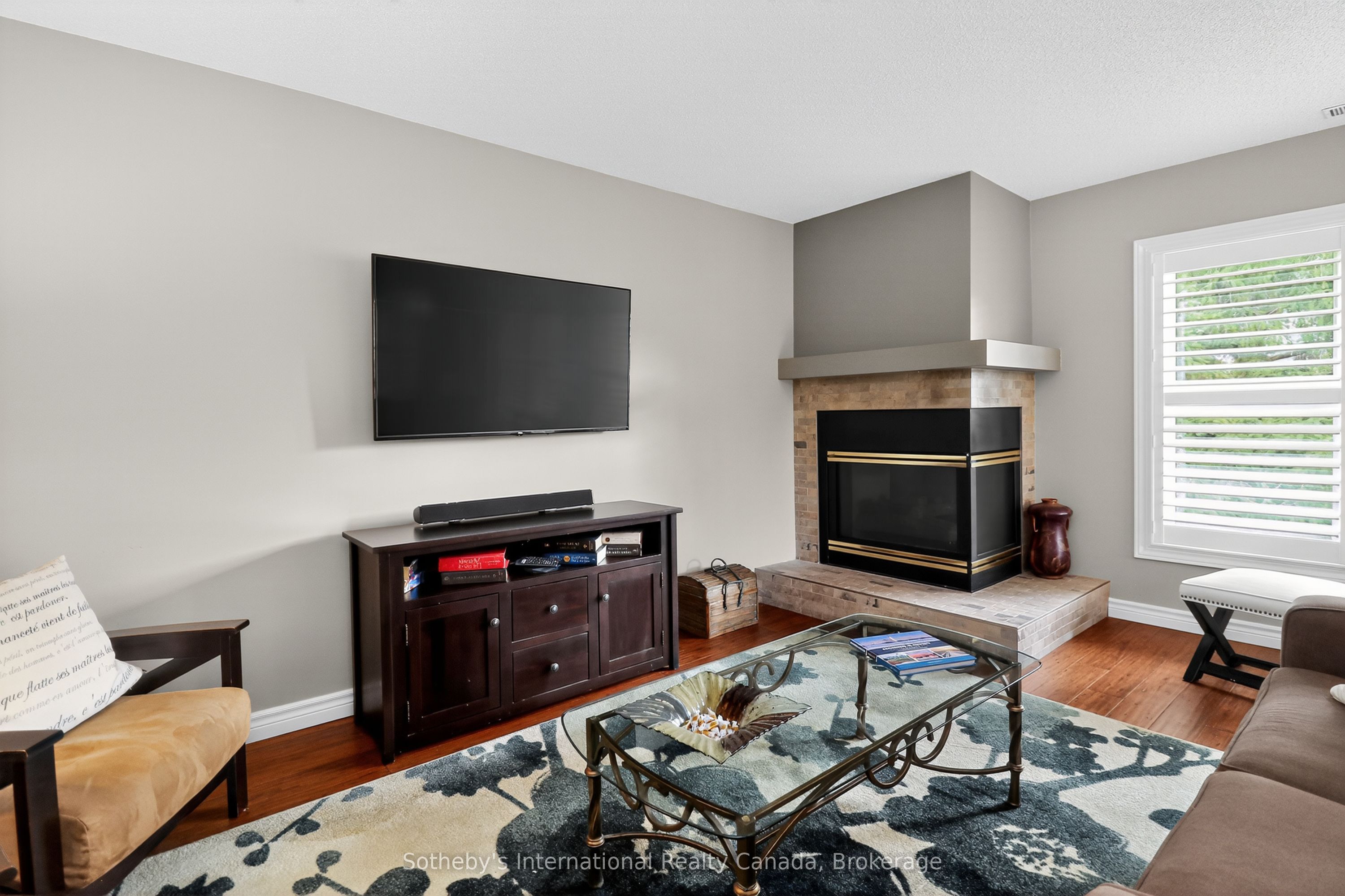 318 Mariners Way Property Photo 8