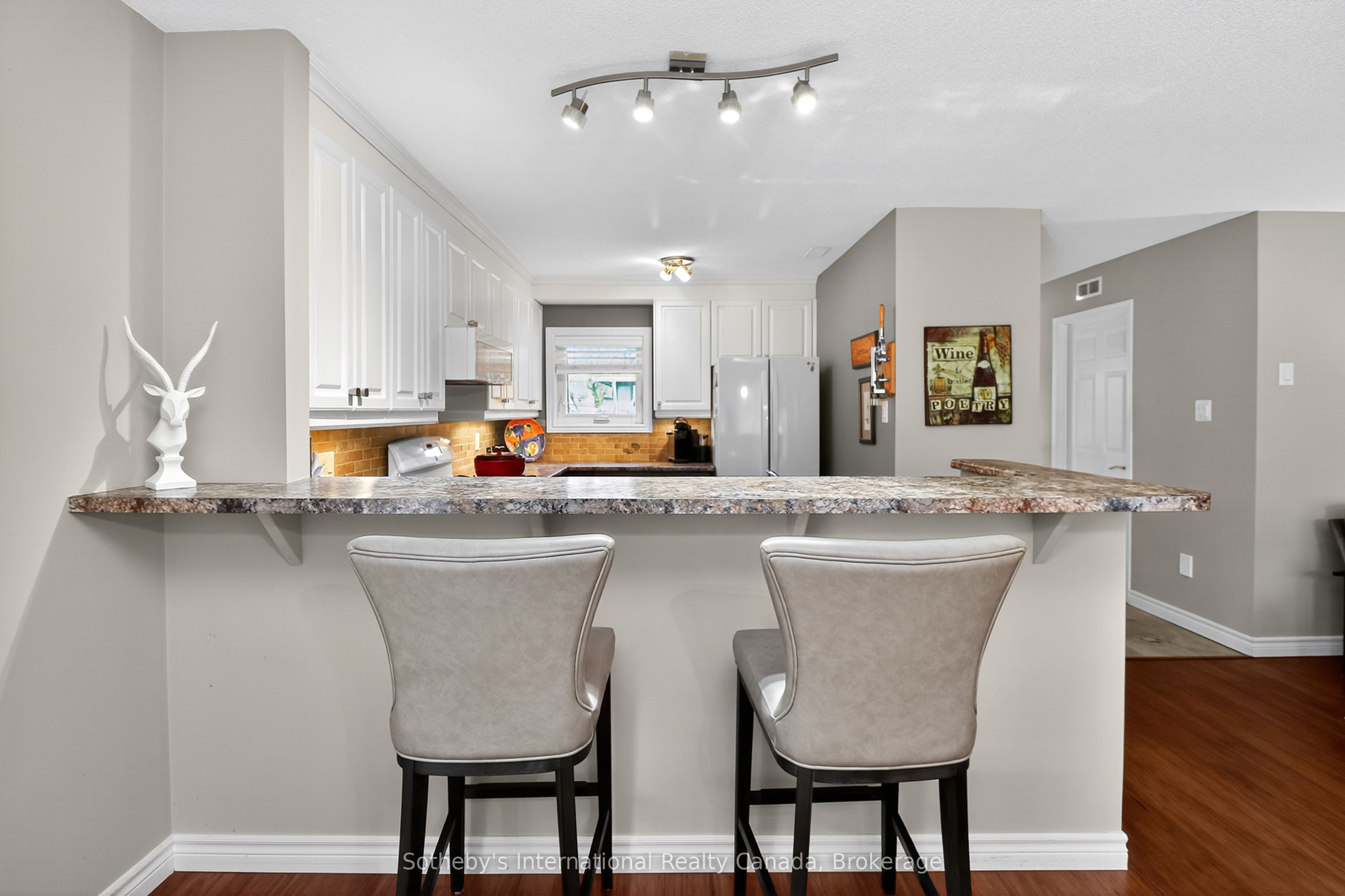318 Mariners Way Property Photo 15