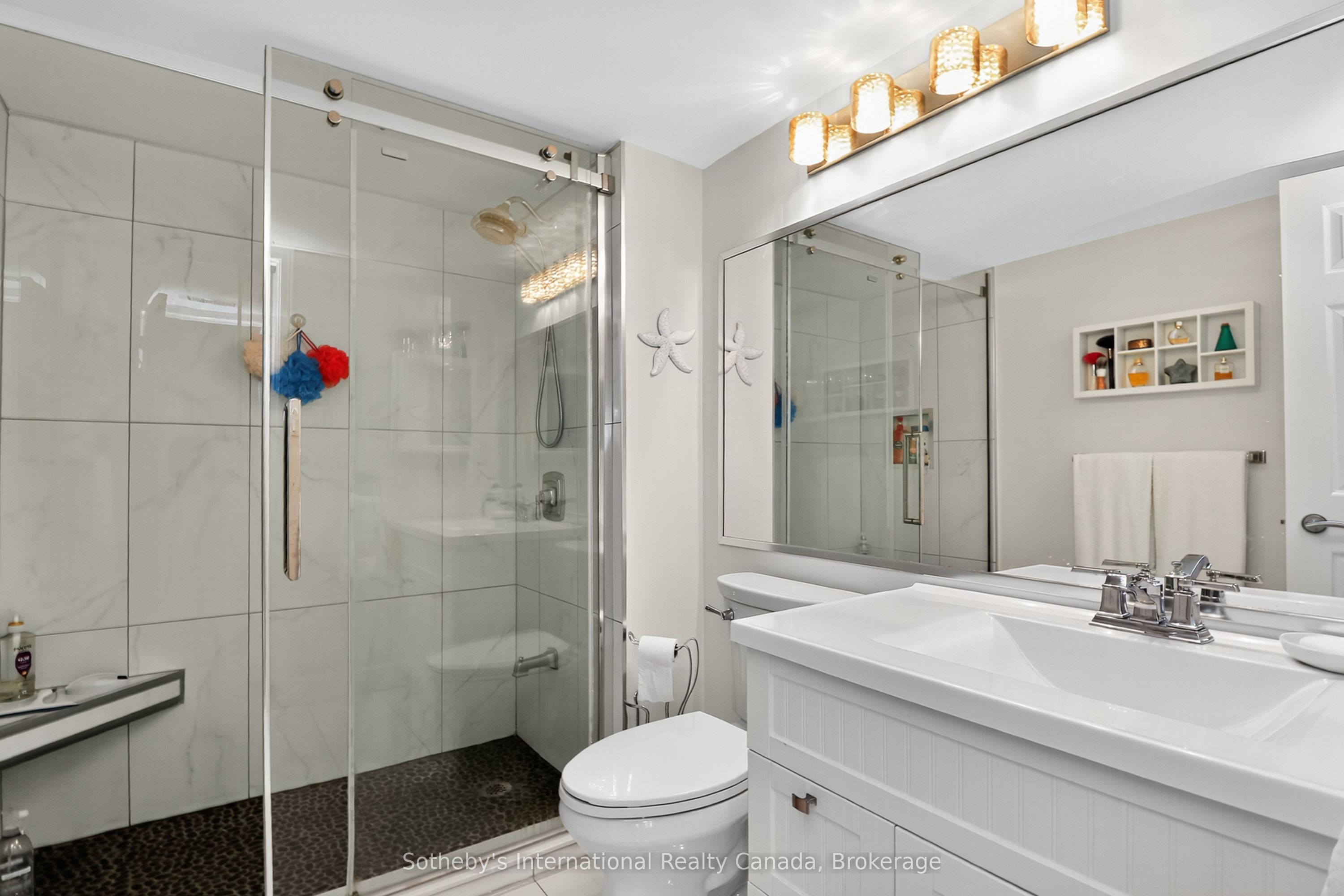 318 Mariners Way Property Photo 32