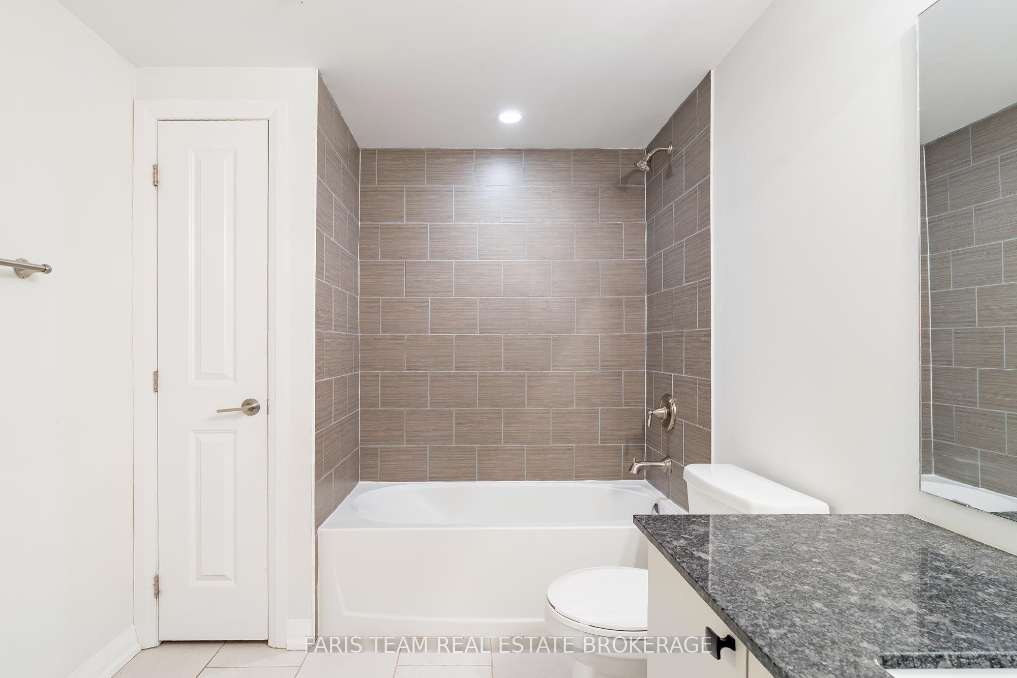 20 Koda Street 211 Property Photo 28