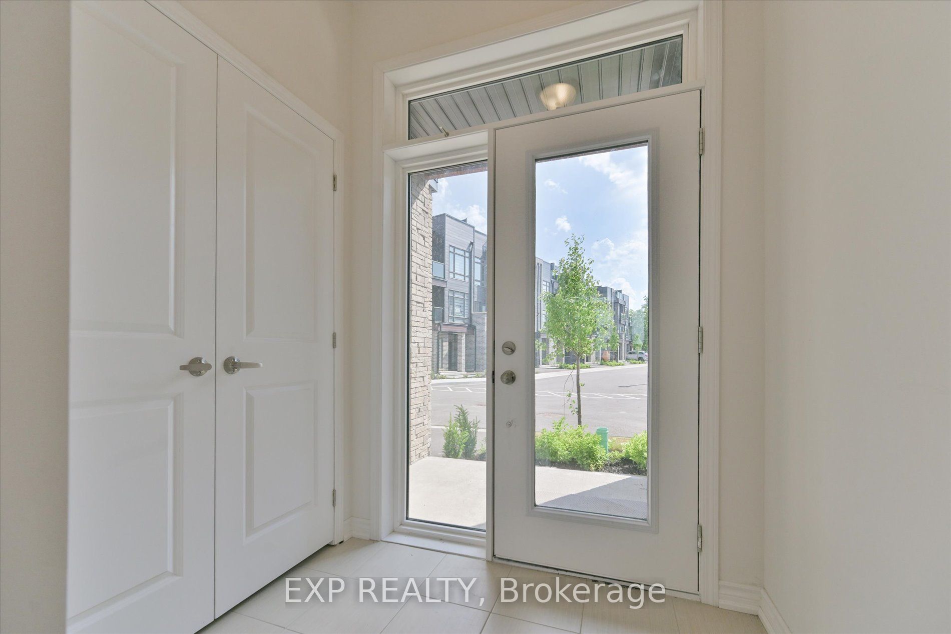 48 Wyn Wood Lane Property Photo 10