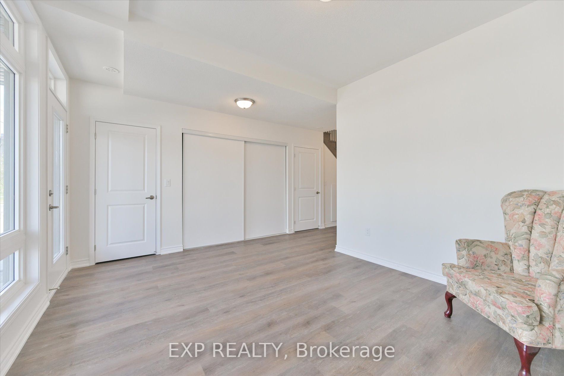 48 Wyn Wood Lane Property Photo 12