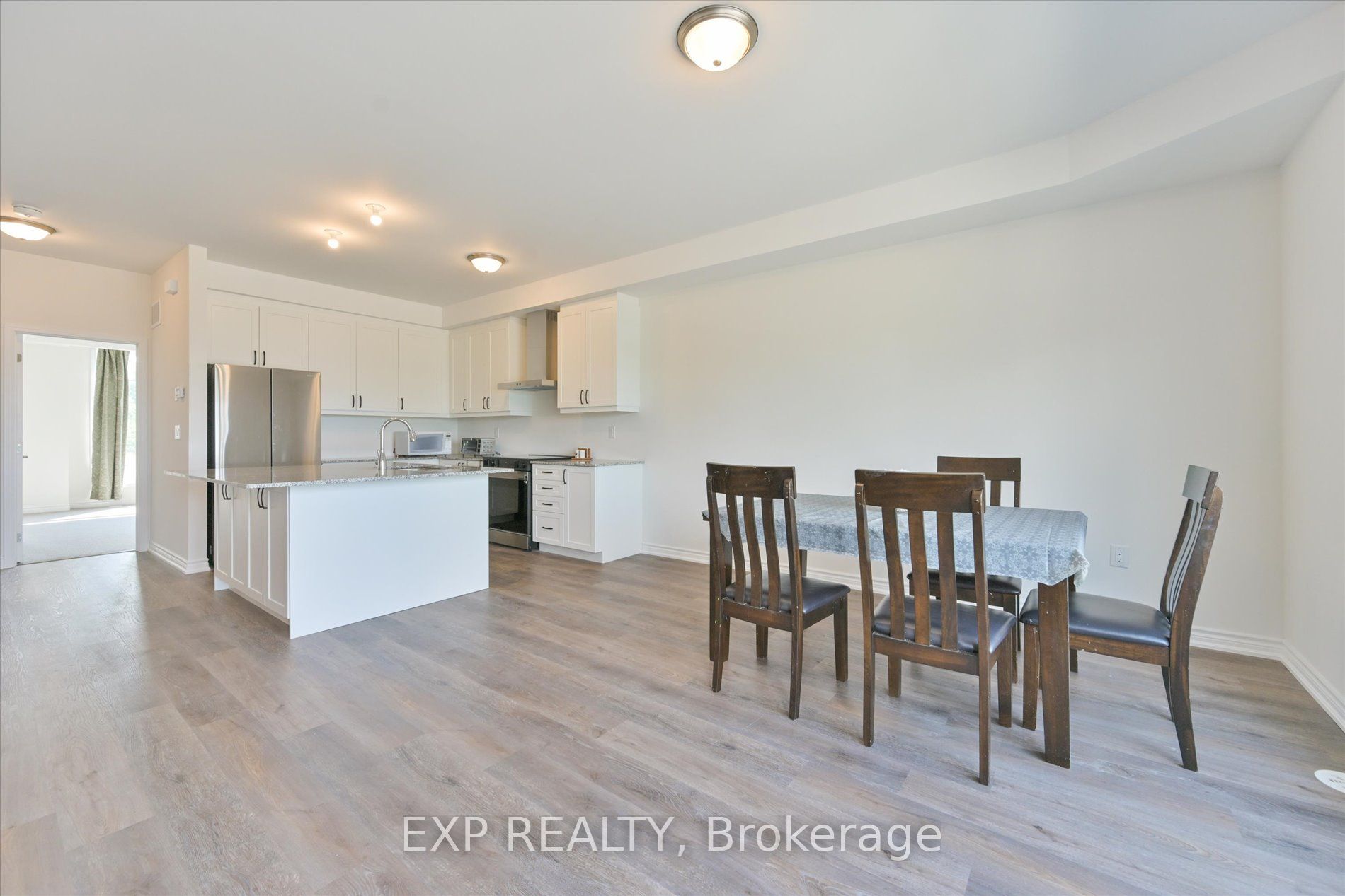 48 Wyn Wood Lane Property Photo 17