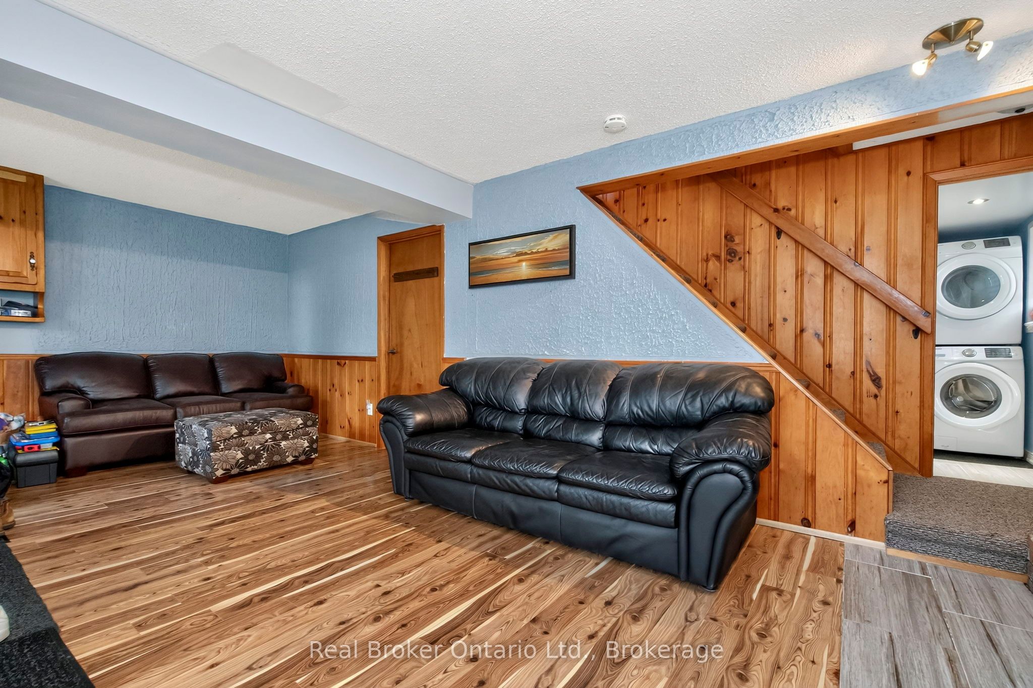 1950 Champlain Road Property Photo 18