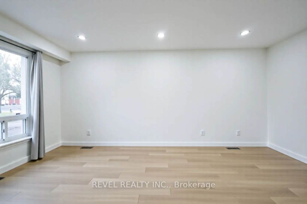 44 Parkside Drive Property Photo 5