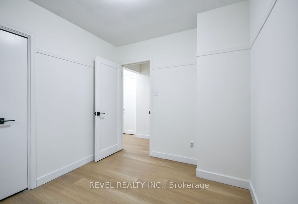 44 Parkside Drive Property Photo 13