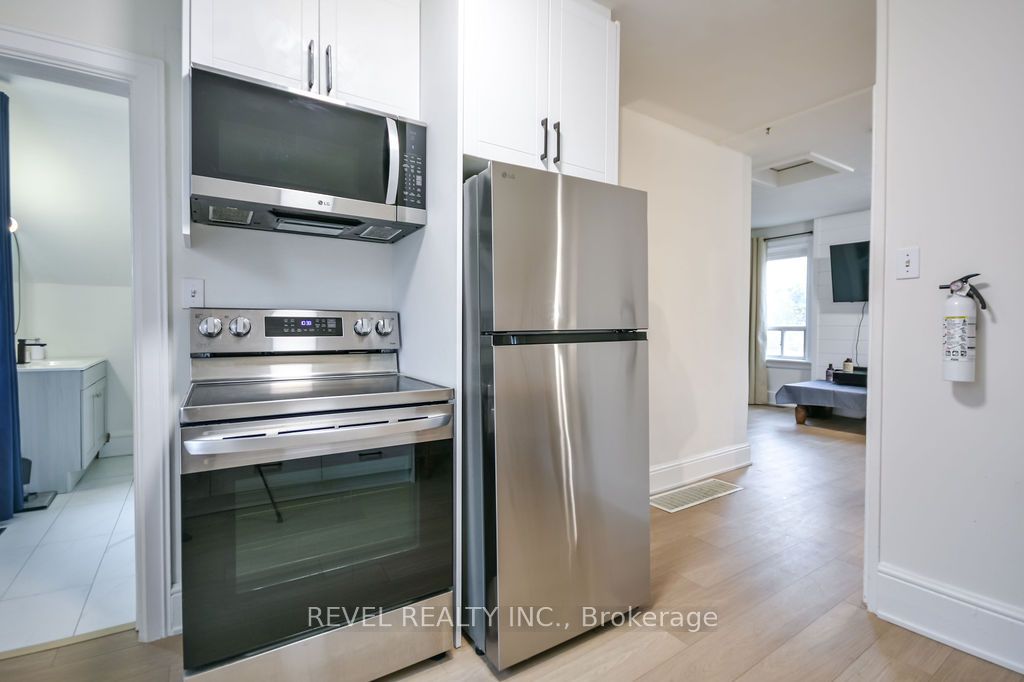 44 Parkside Drive Property Photo 30