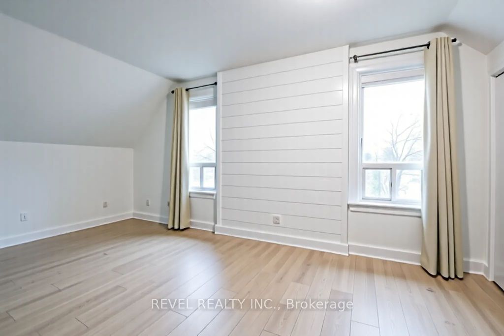 44 Parkside Drive Property Photo 33