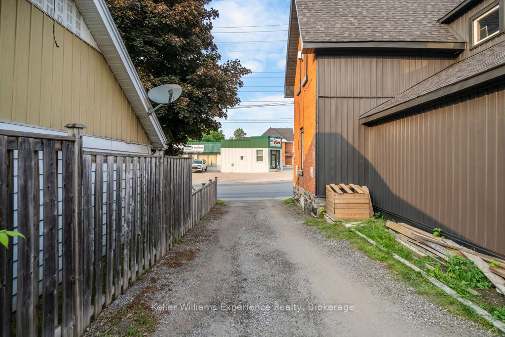 206 Fourth Street Property Photo 27