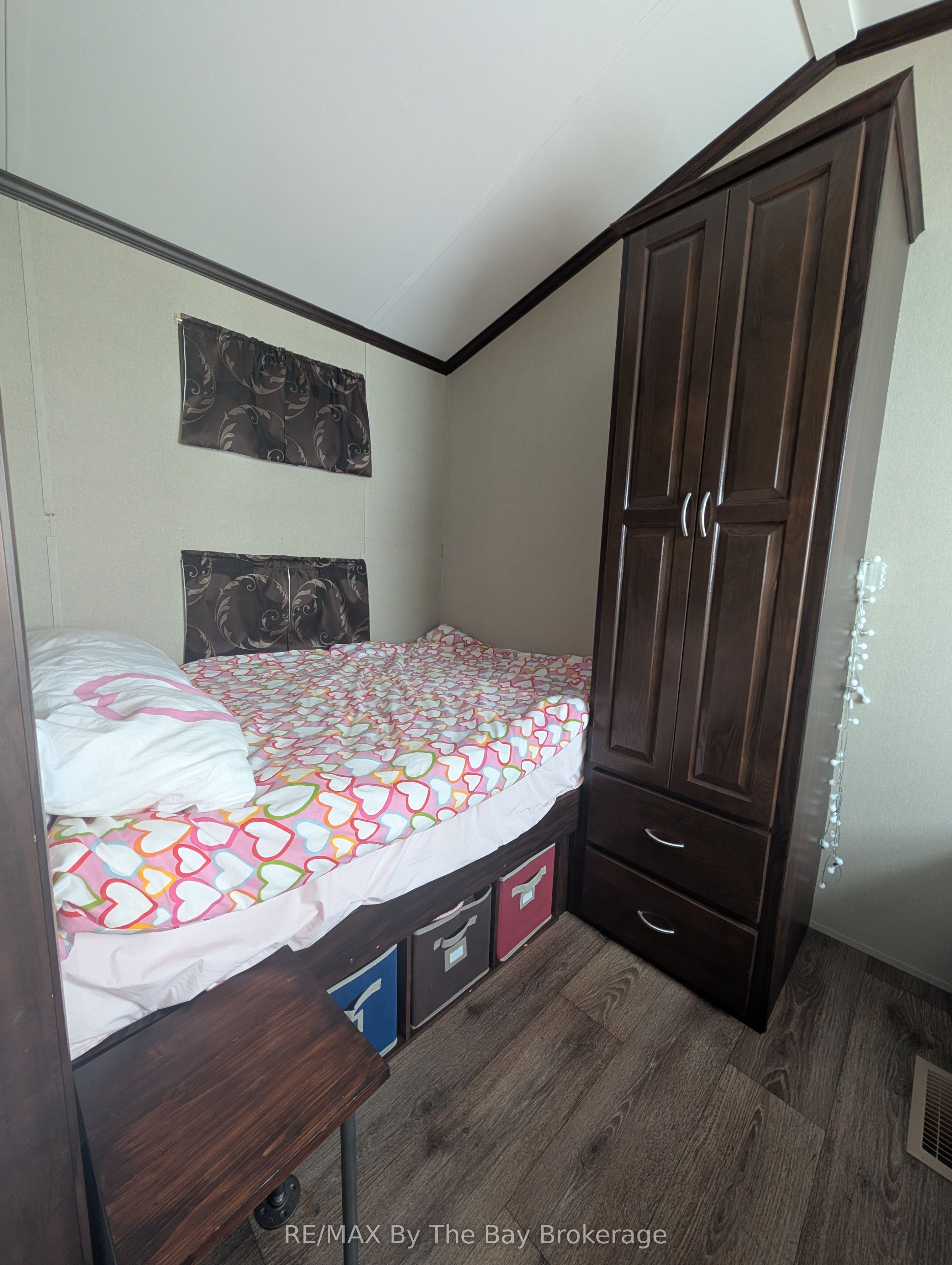 42 Temagami Trail Property Photo 17