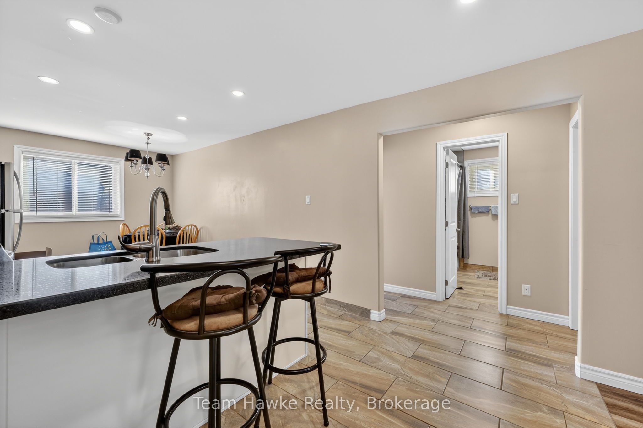 264 First Street Property Photo 5
