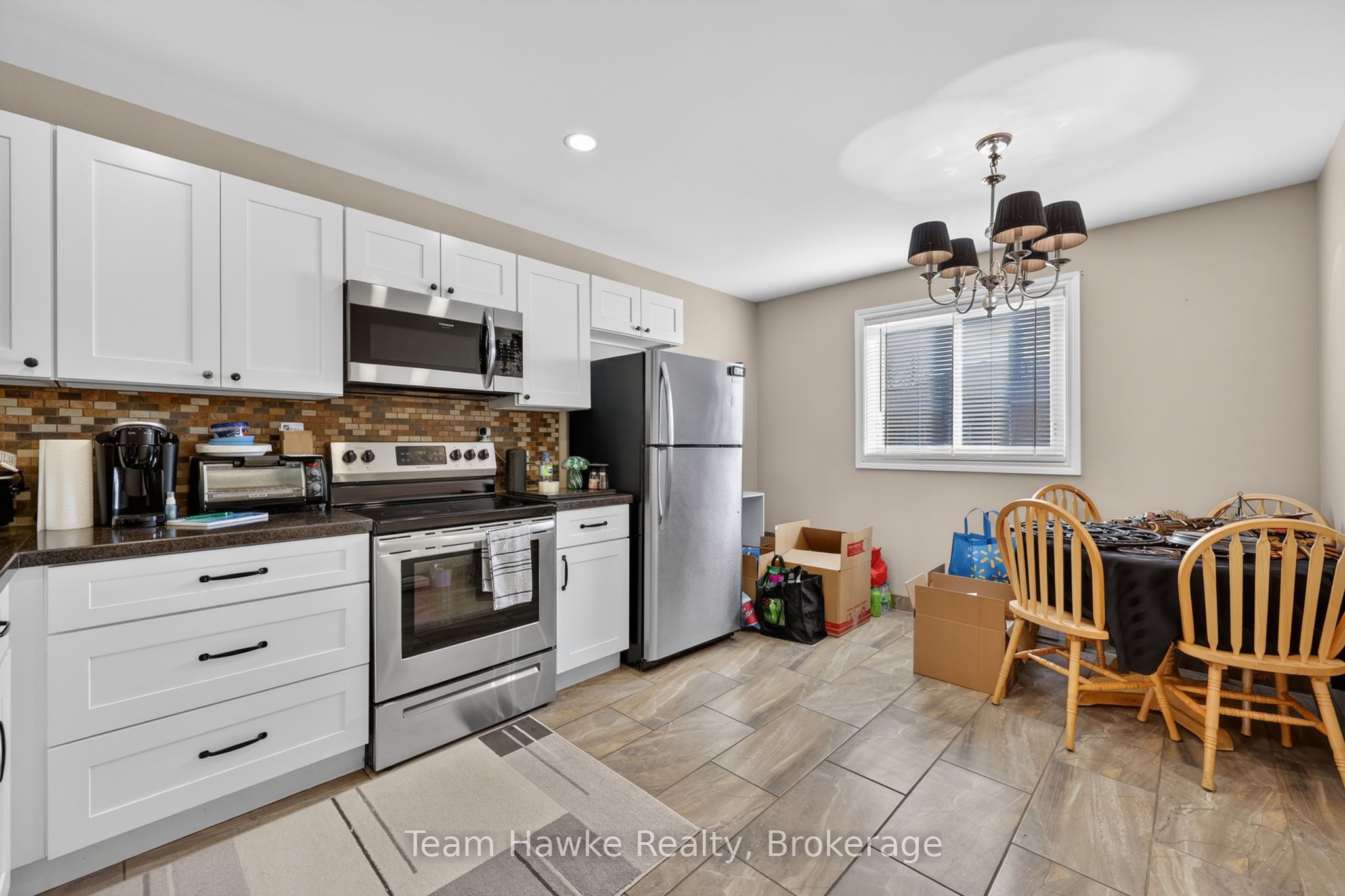 264 First Street Property Photo 7