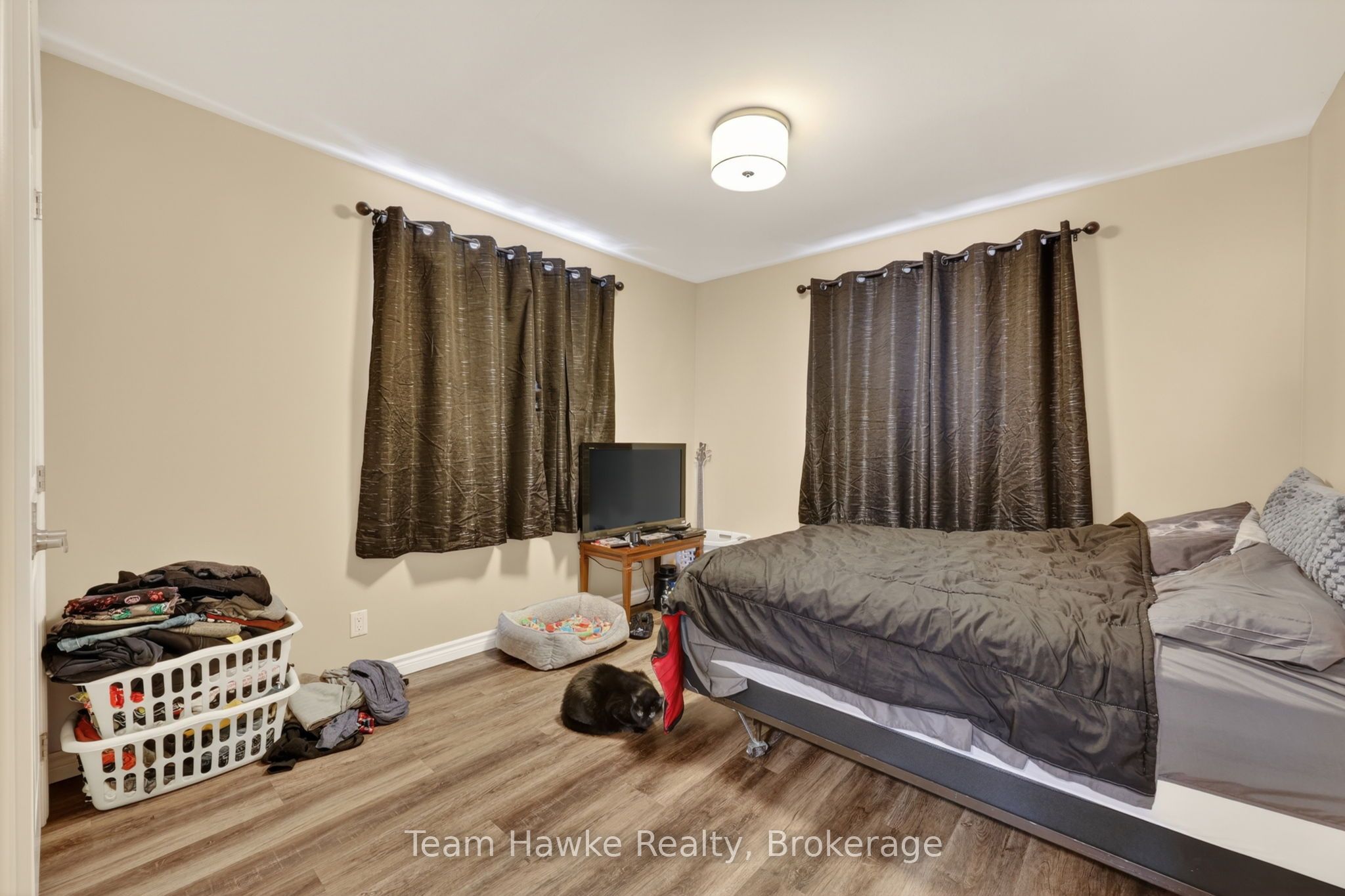 264 First Street Property Photo 17