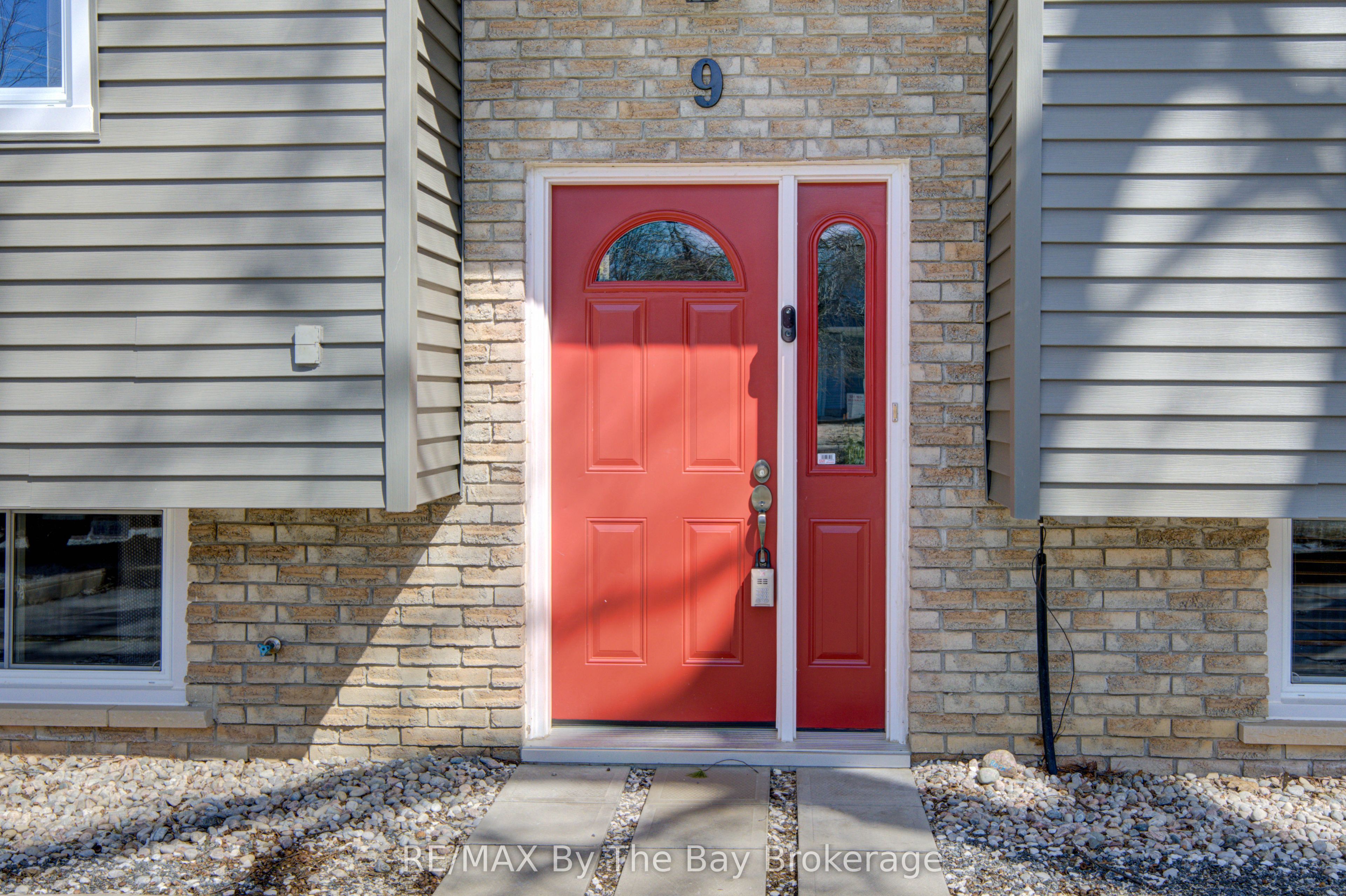 9 Frederick Drive Property Photo 2