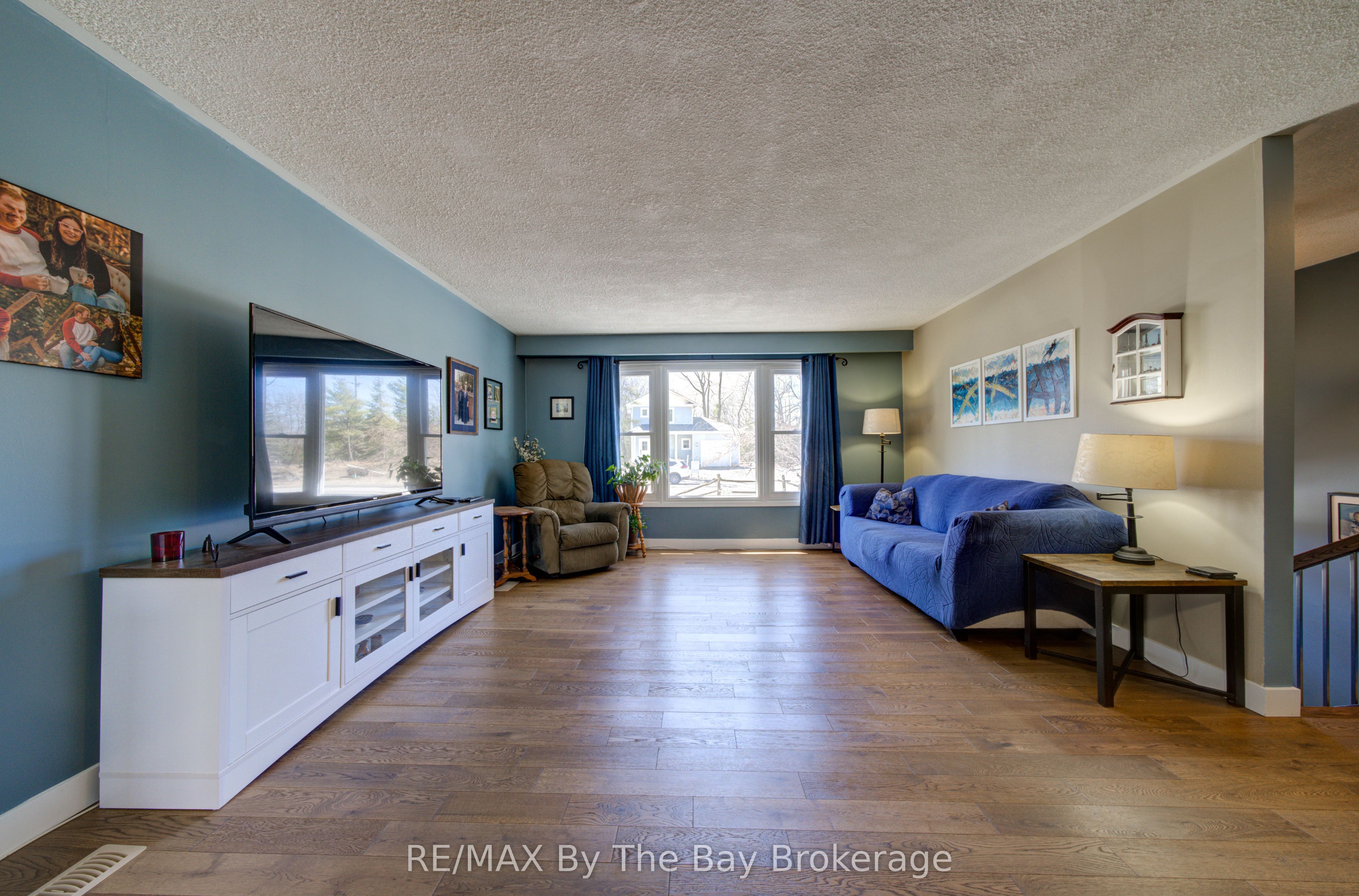 9 Frederick Drive Property Photo 5