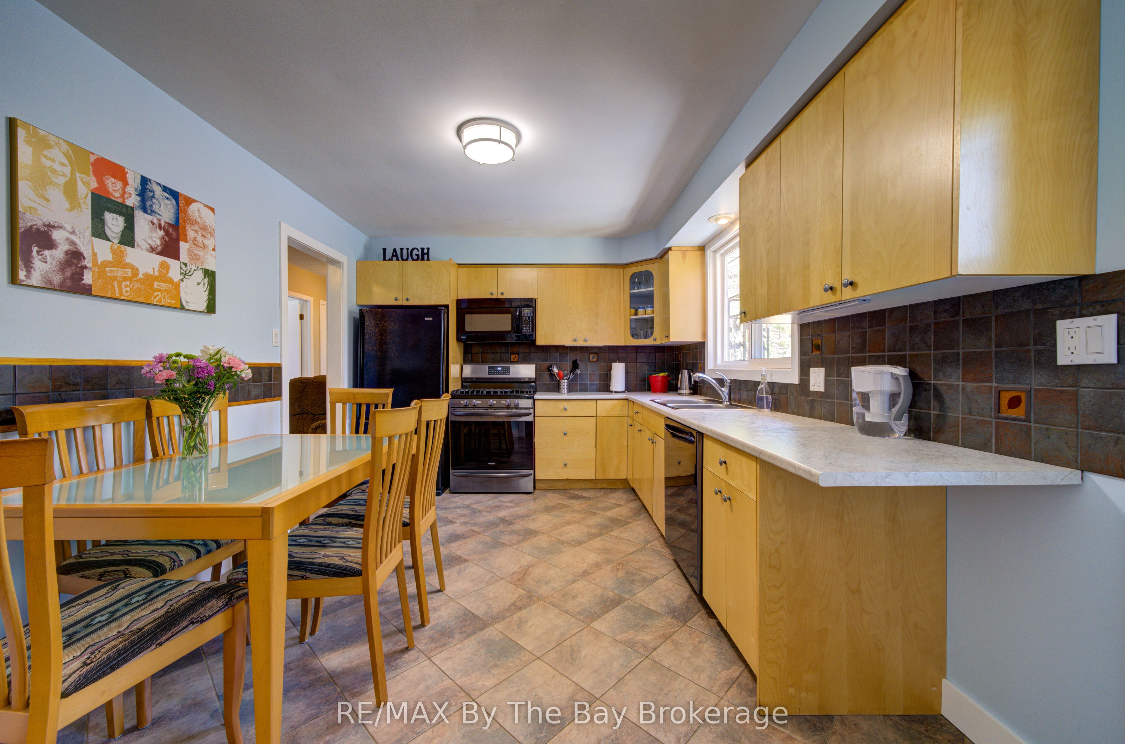 9 Frederick Drive Property Photo 7