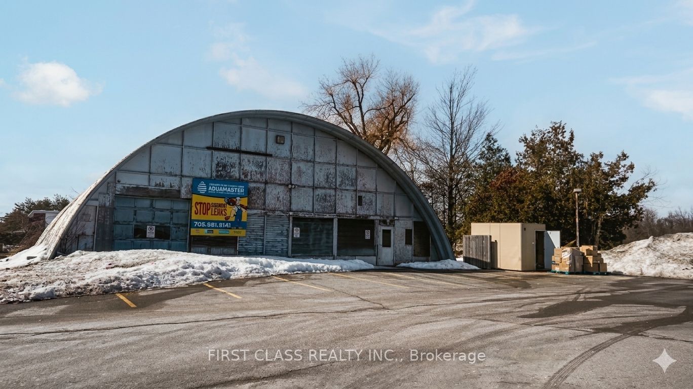 2976 Highway 11 Expressway Property Photo 11