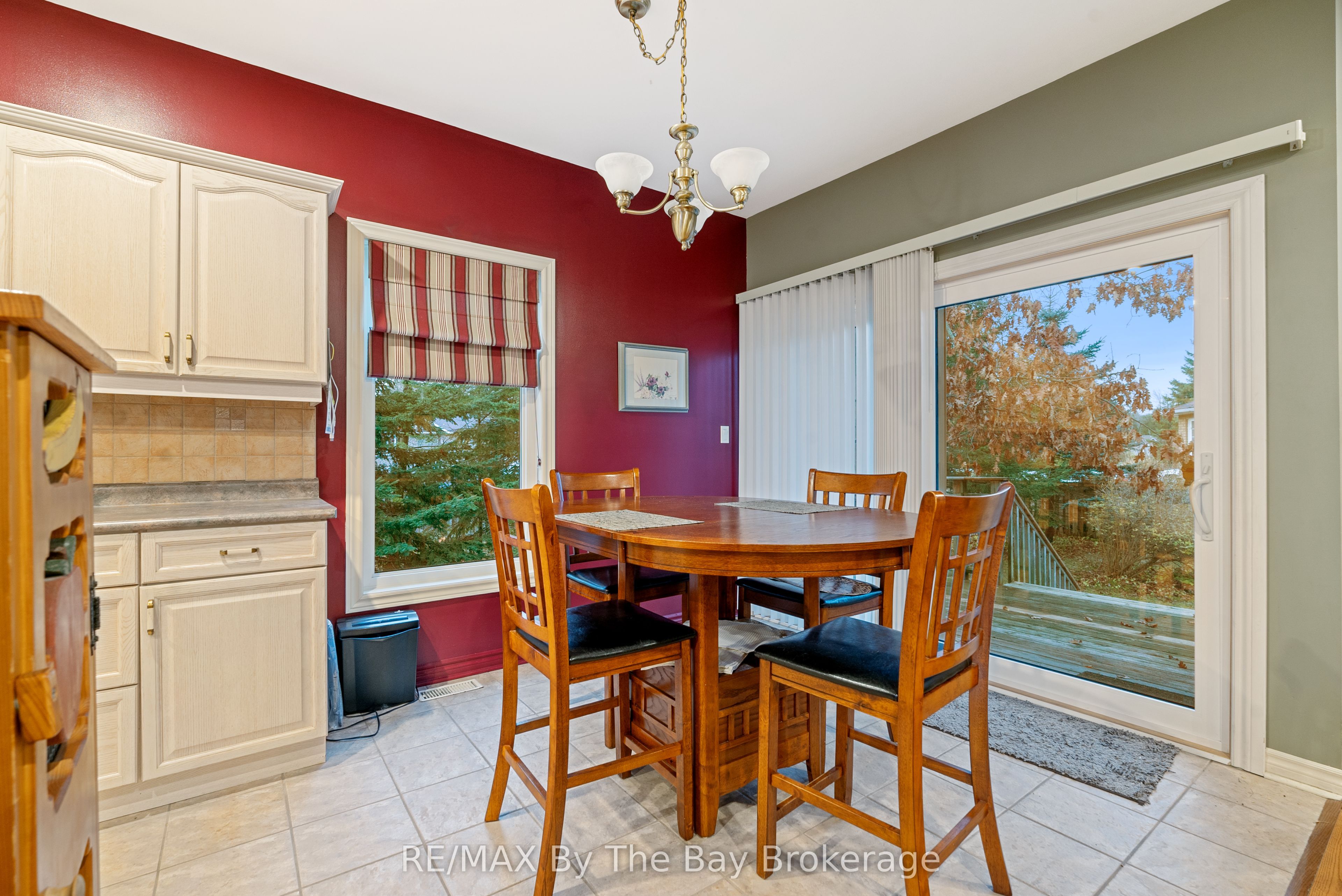 6 Deerrun Place Property Photo 4